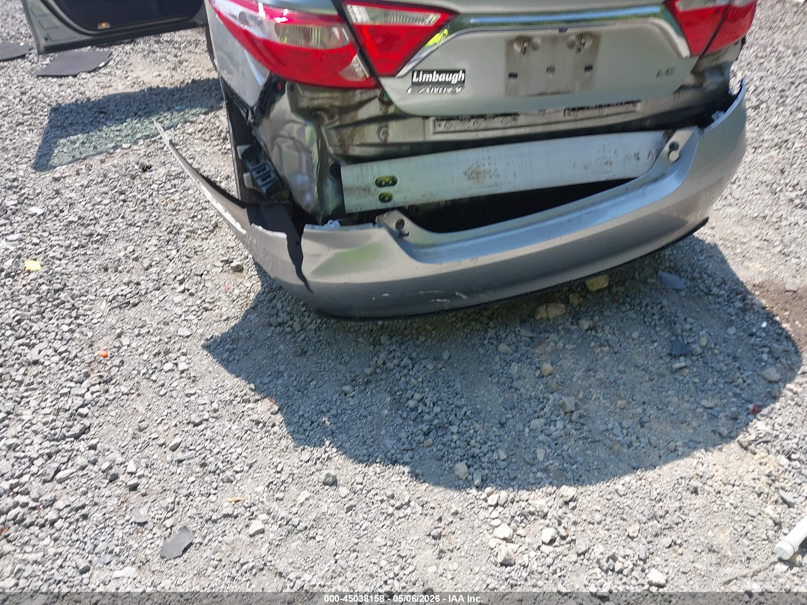 2015 Toyota Camry Le Серый vin: 4T1BF1FK7FU938516