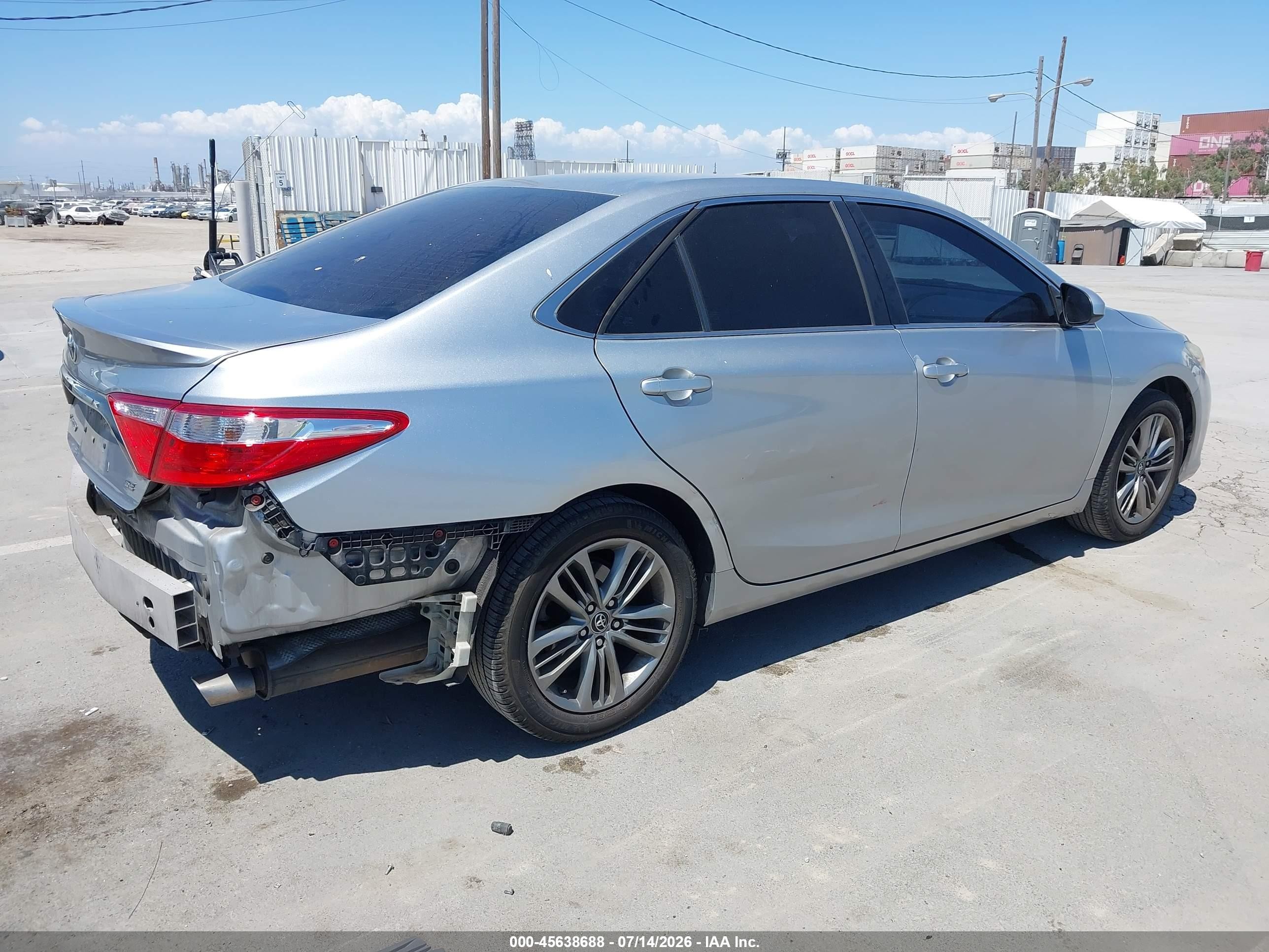 2015 Toyota Camry Se Серебряный vin: 4T1BF1FK7FU979714