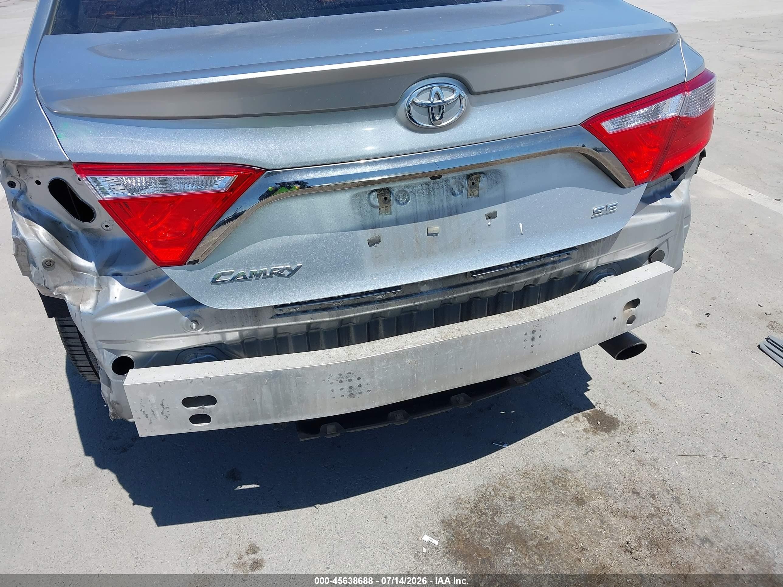 2015 Toyota Camry Se Серебряный vin: 4T1BF1FK7FU979714