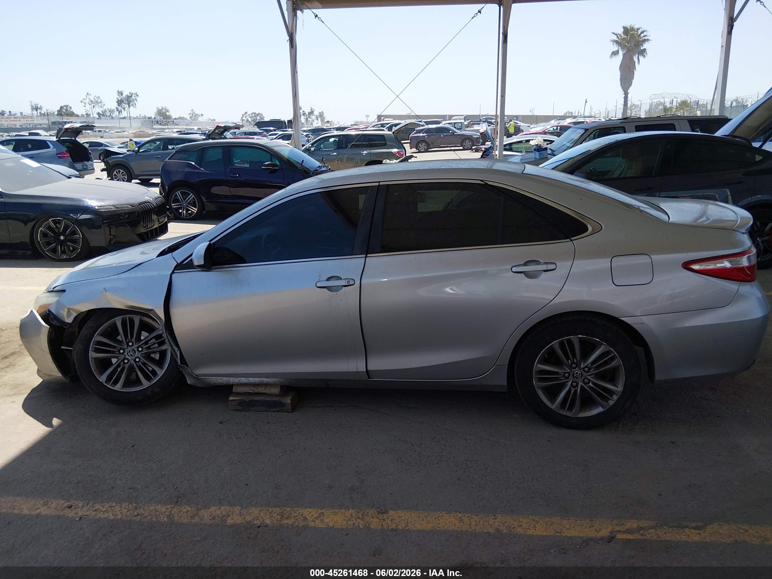 2015 Toyota Camry Se Silver vin: 4T1BF1FK7FU981964
