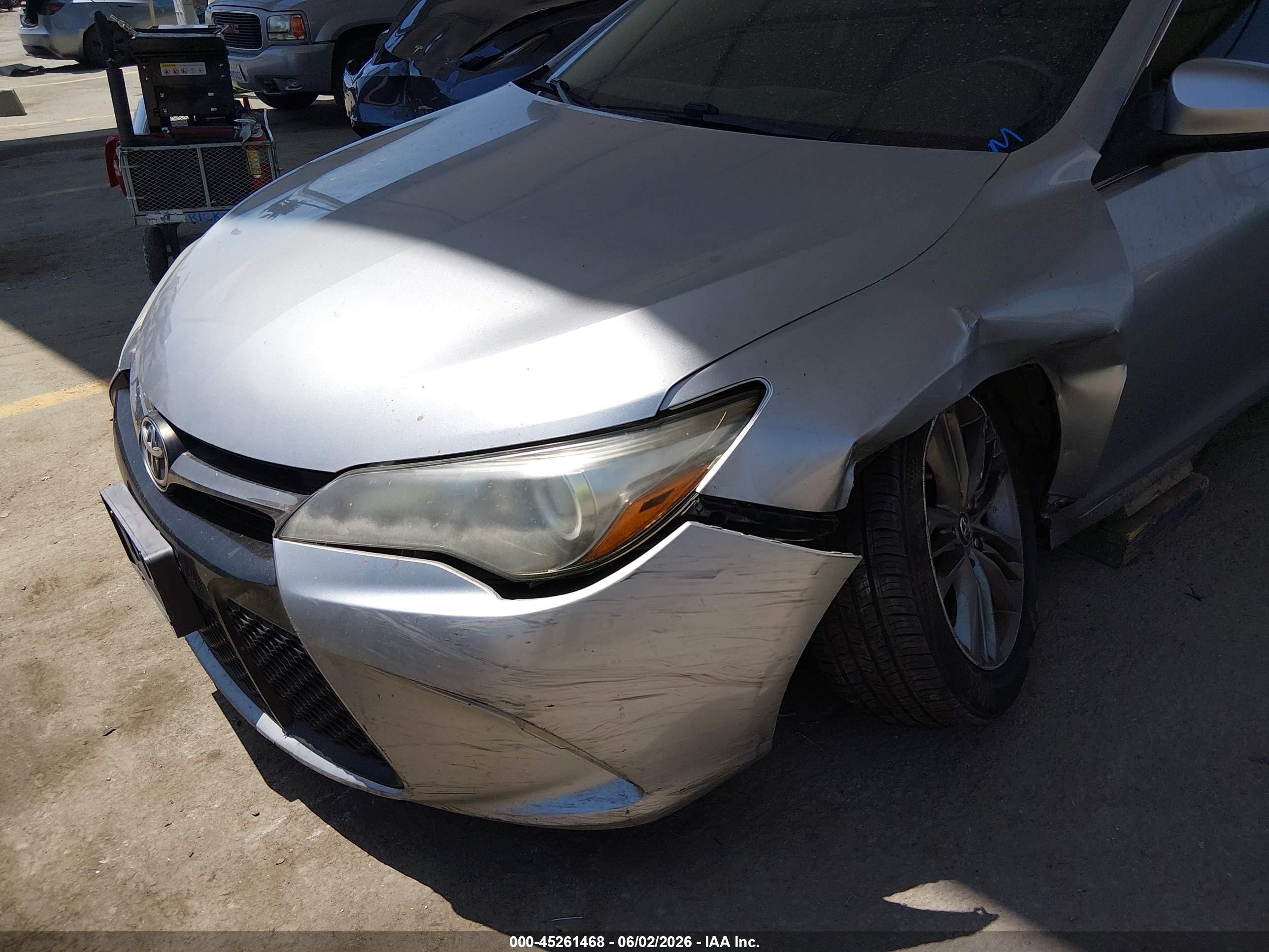 2015 Toyota Camry Se Silver vin: 4T1BF1FK7FU981964