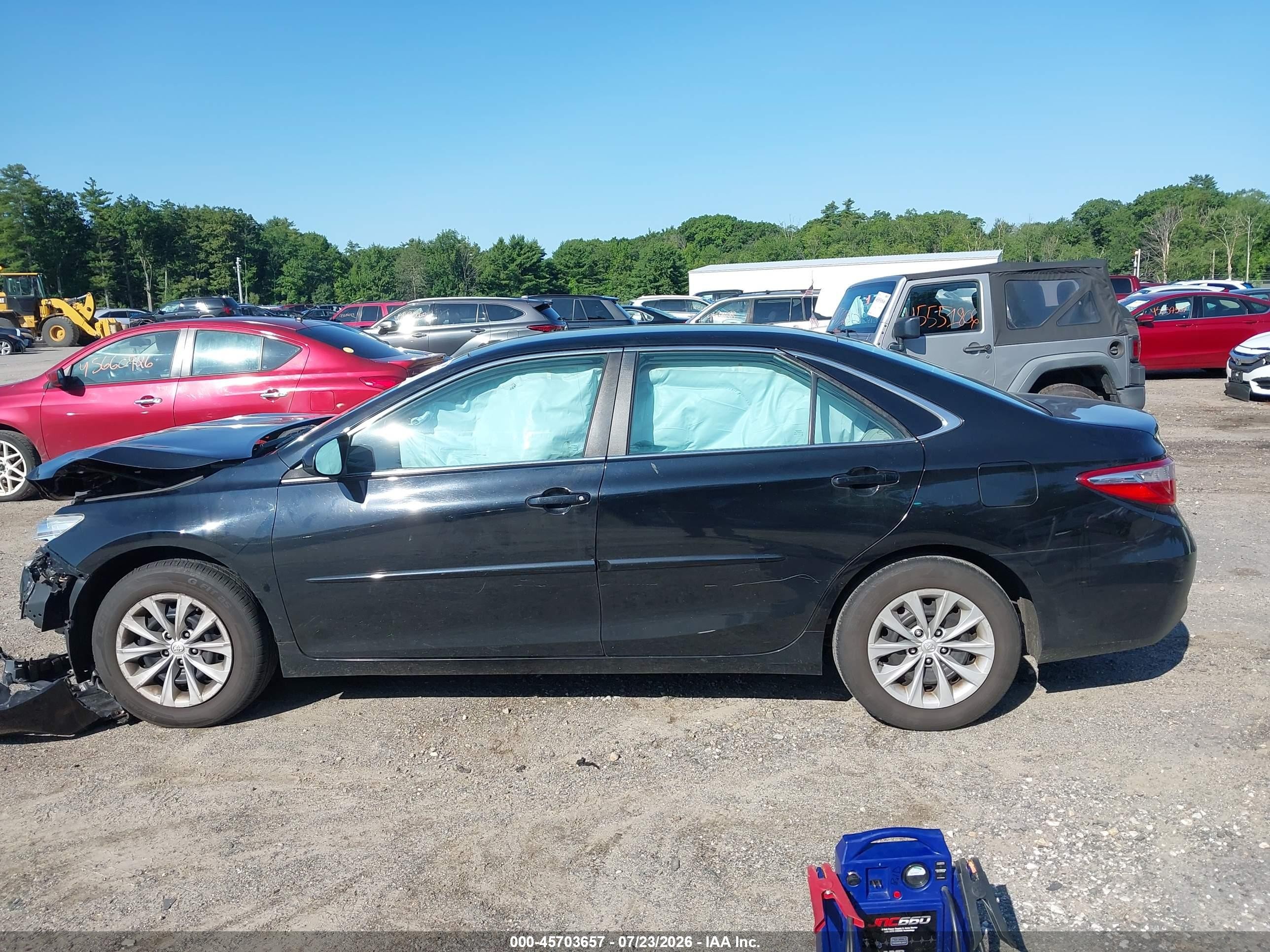 2015 Toyota Camry Le Black vin: 4T1BF1FK7FU996867