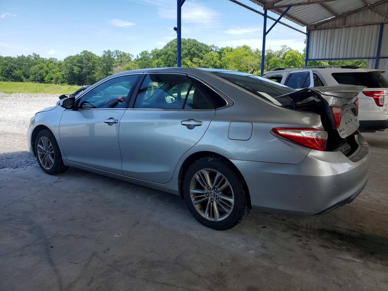 2016 Toyota Camry Le Серебряный vin: 4T1BF1FK7GU138817