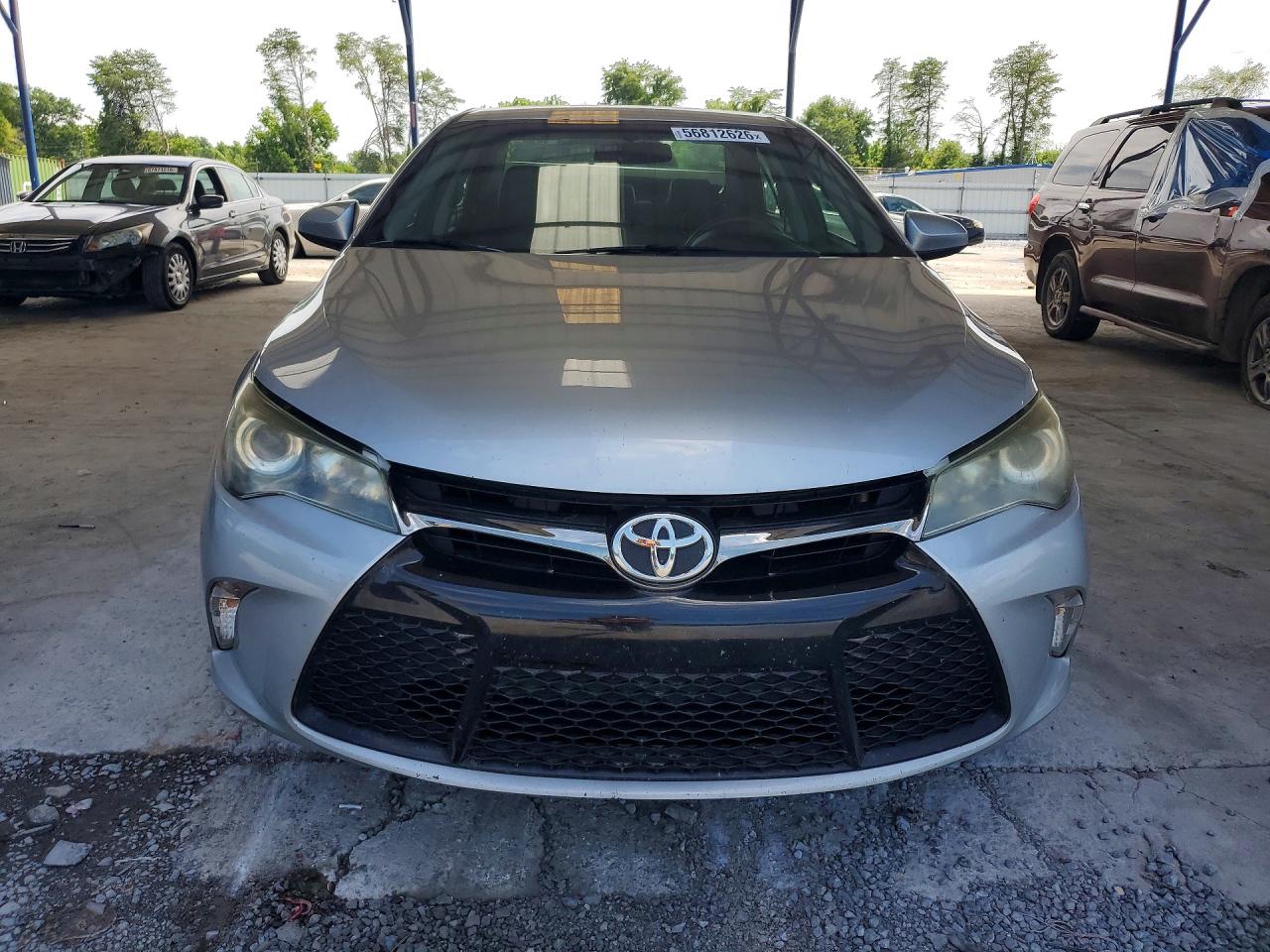 2016 Toyota Camry Le Серебряный vin: 4T1BF1FK7GU138817