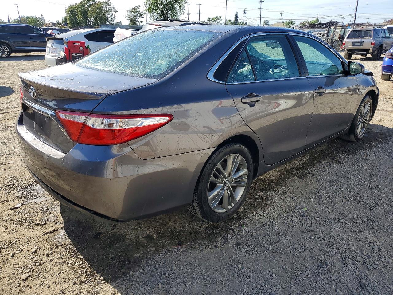 2016 Toyota Camry Se Gray vin: 4T1BF1FK7GU202399