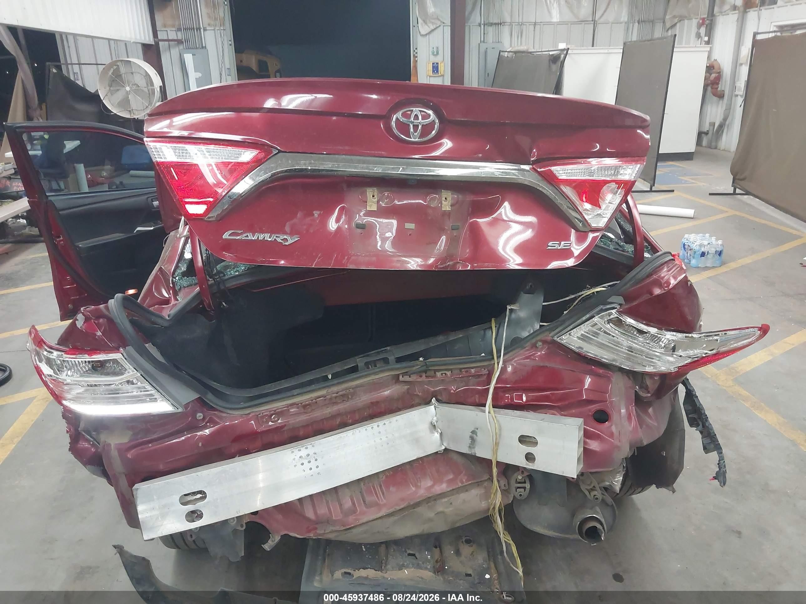 2016 Toyota Camry Se Красный vin: 4T1BF1FK7GU610000