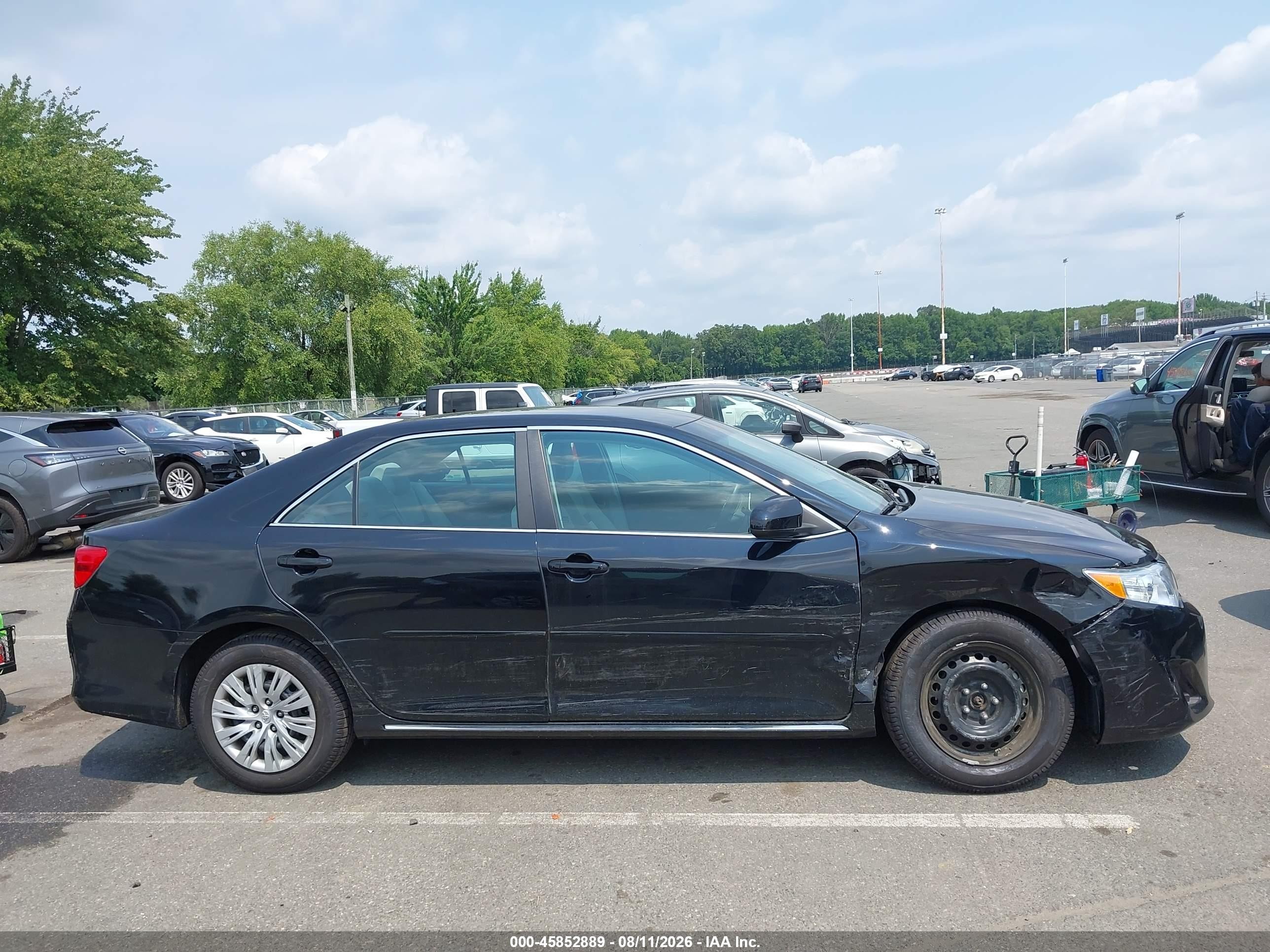 2012 Toyota Camry Le Black vin: 4T1BF1FK8CU005087