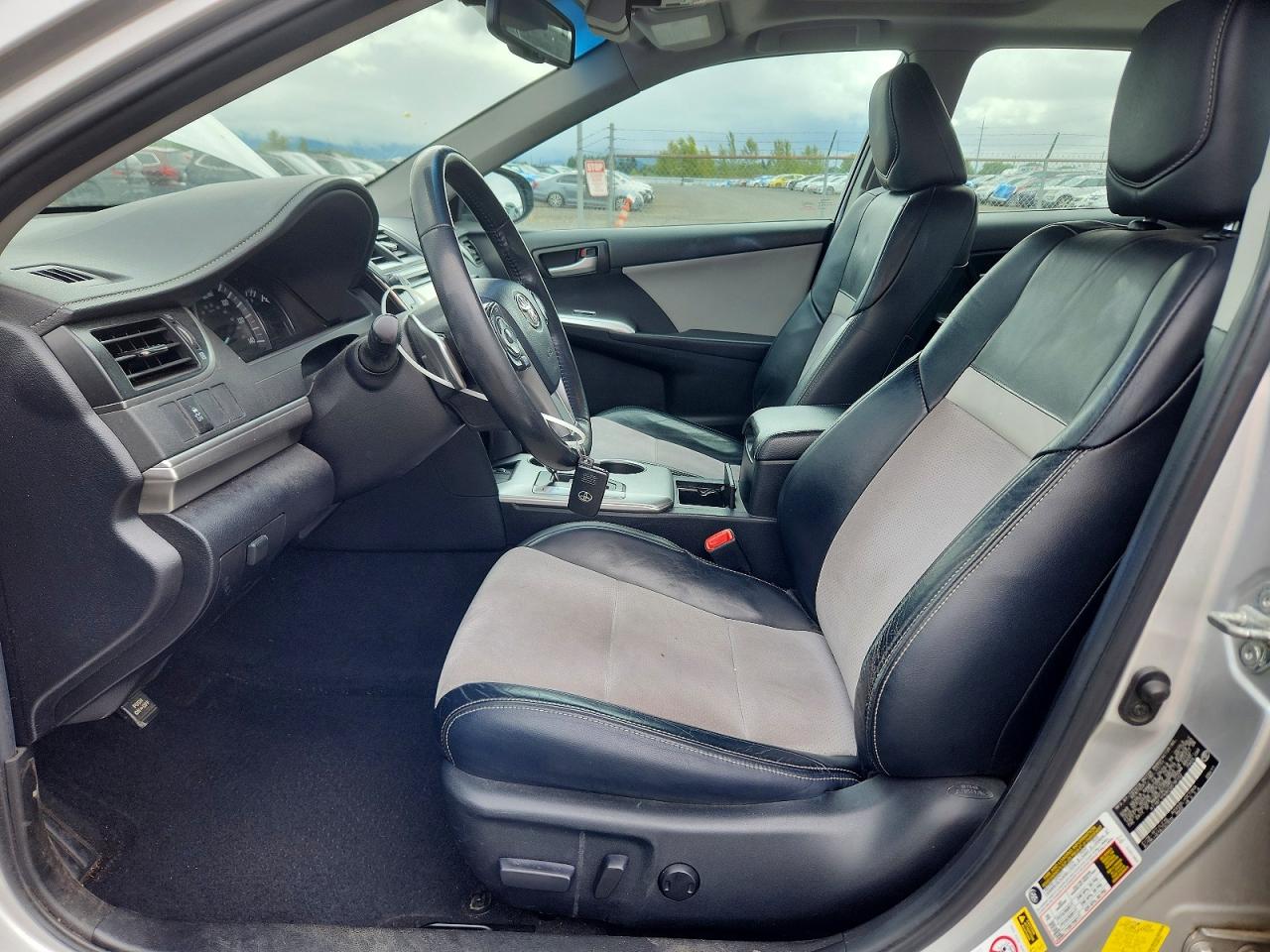 2012 Toyota Camry Se Silver vin: 4T1BF1FK8CU018132