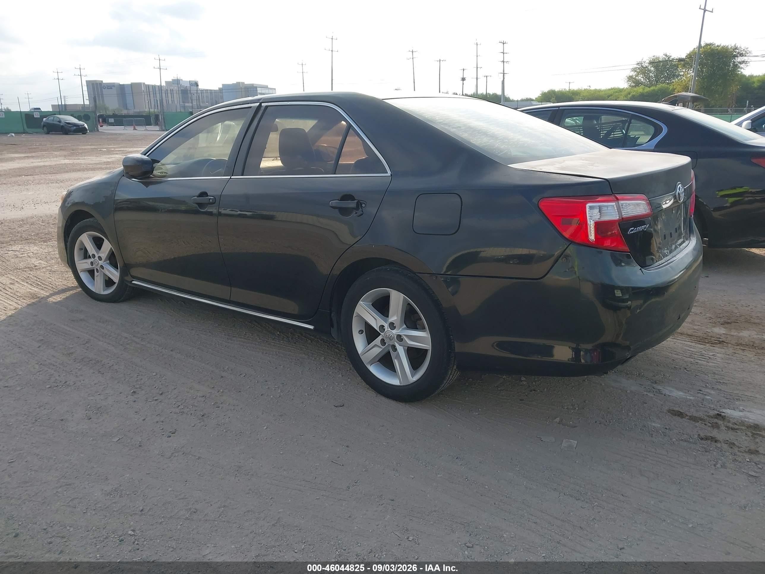 2012 Toyota Camry Le Black vin: 4T1BF1FK8CU024061