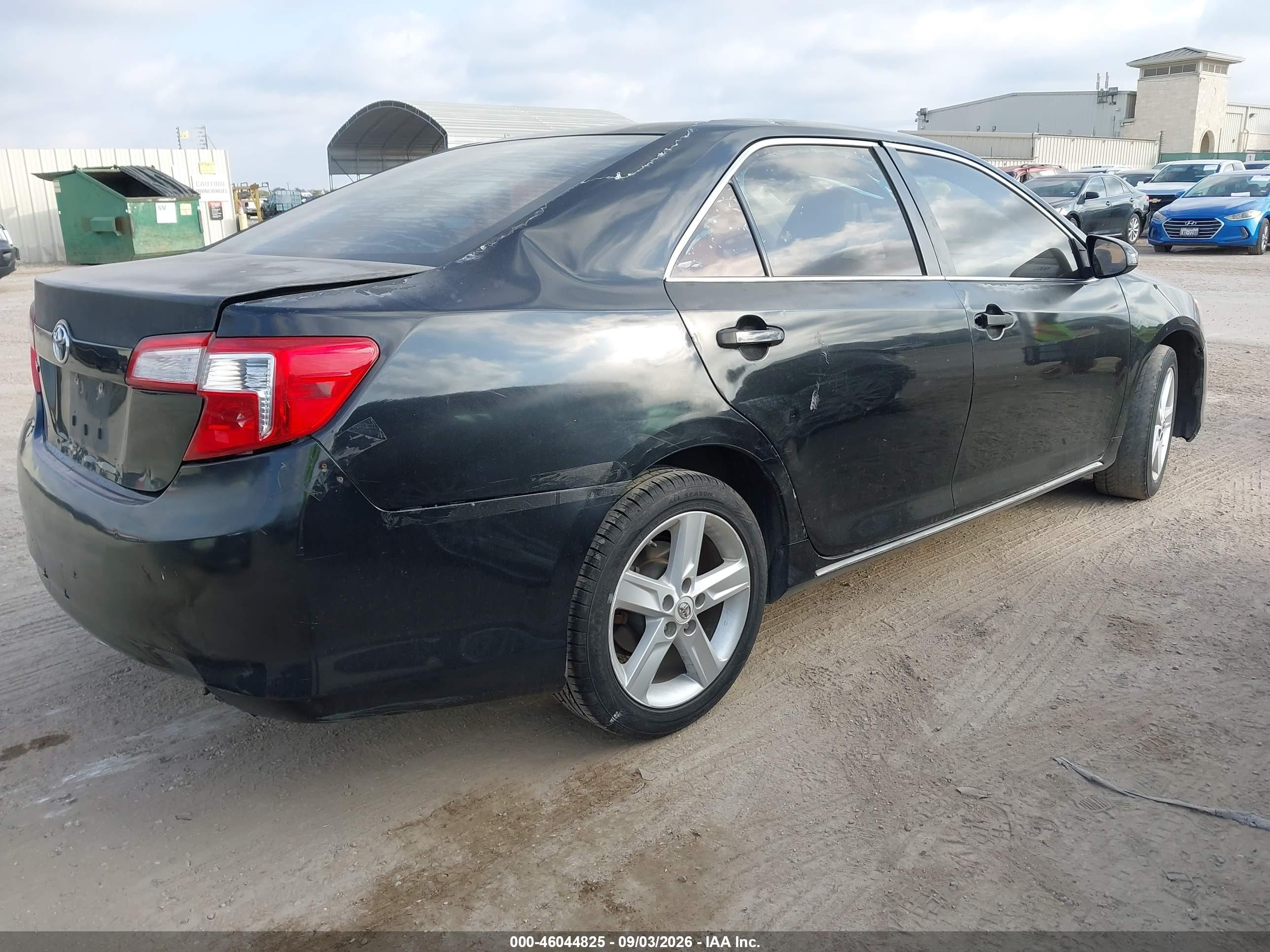 2012 Toyota Camry Le Black vin: 4T1BF1FK8CU024061