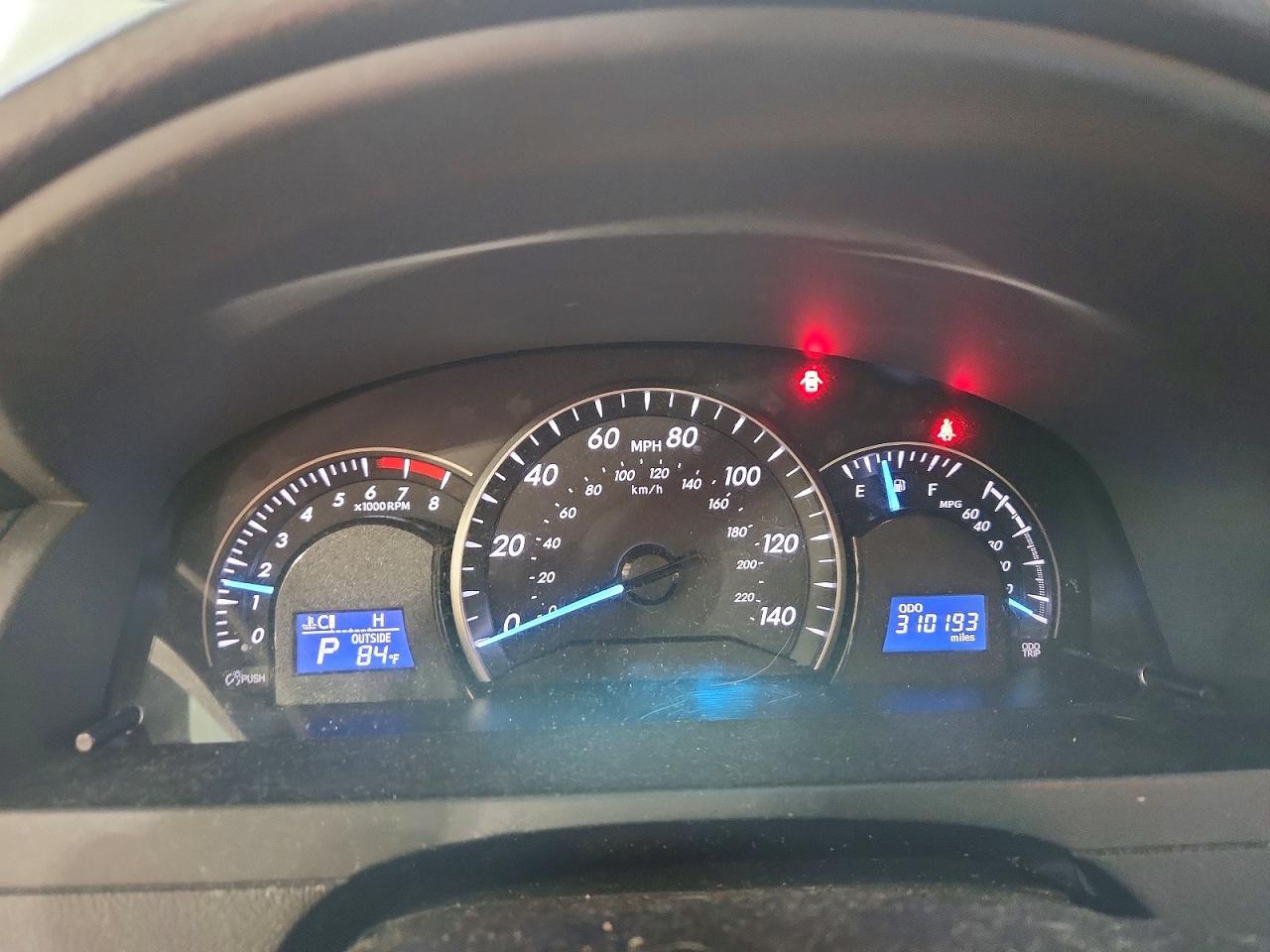 2012 Toyota Camry Le Silver vin: 4T1BF1FK8CU026327
