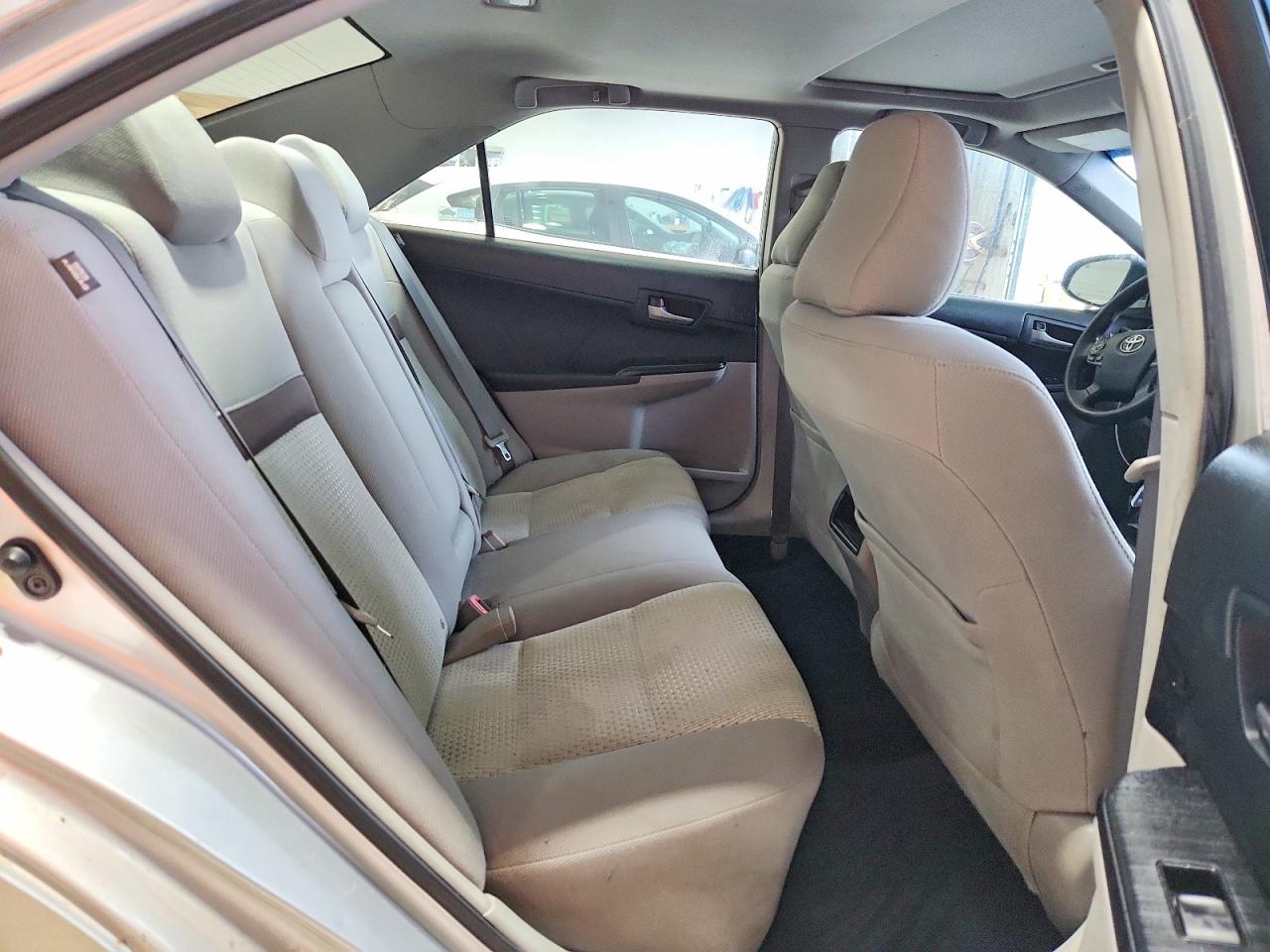 2012 Toyota Camry Le Silver vin: 4T1BF1FK8CU026327