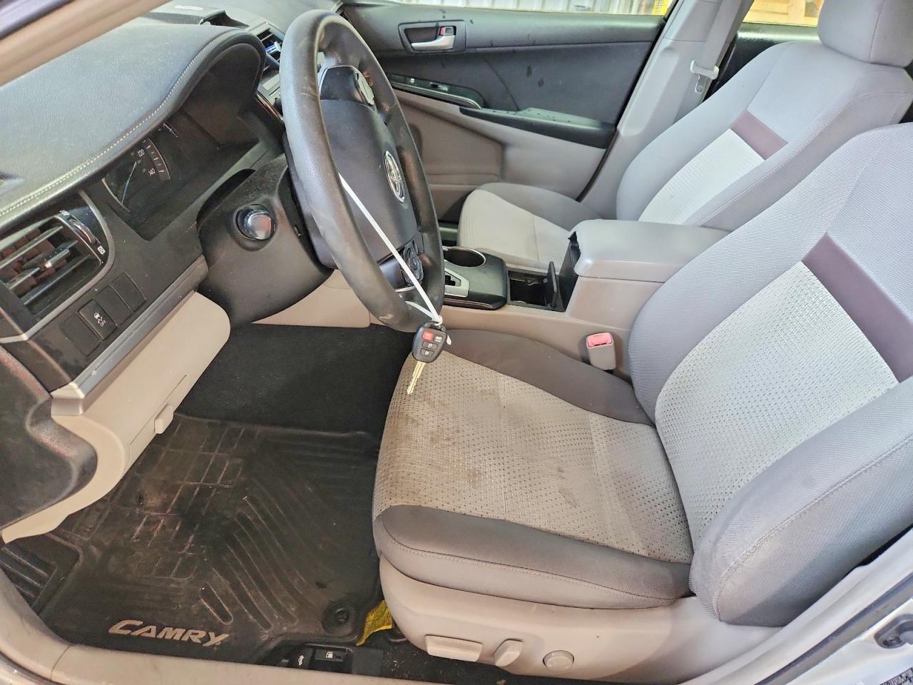 2012 Toyota Camry Le Silver vin: 4T1BF1FK8CU026327