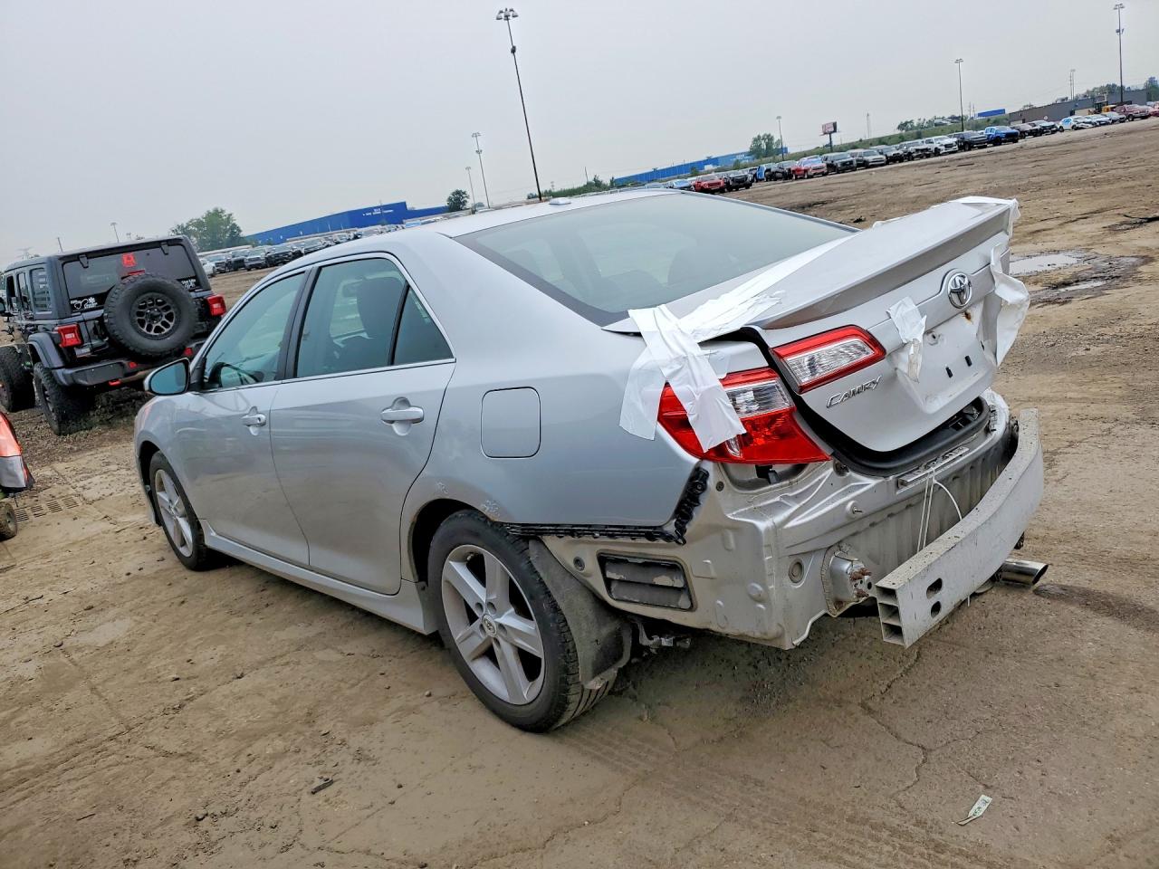 2012 Toyota Camry Se Silver vin: 4T1BF1FK8CU027798