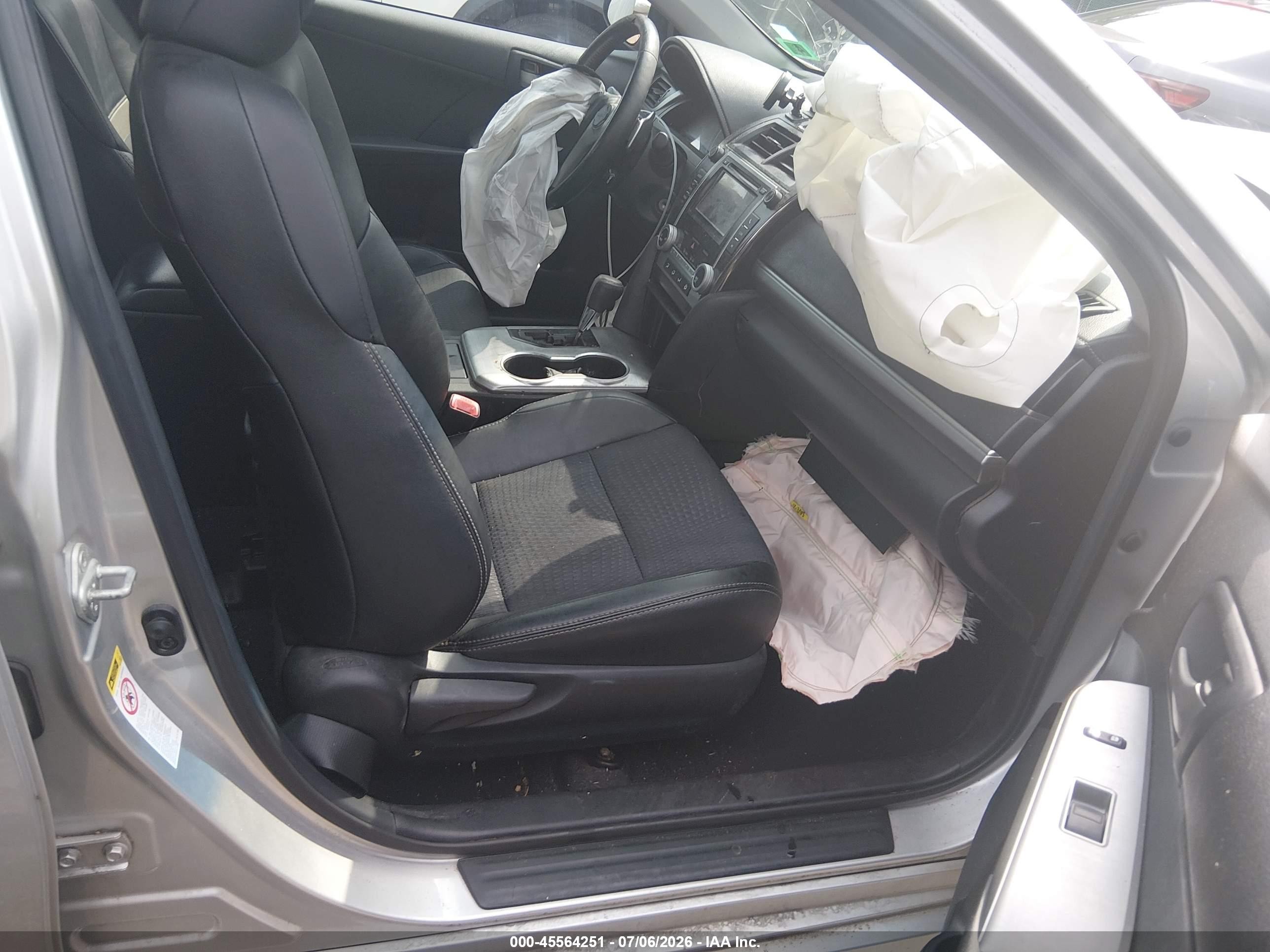 2012 Toyota Camry Se Silver vin: 4T1BF1FK8CU032404