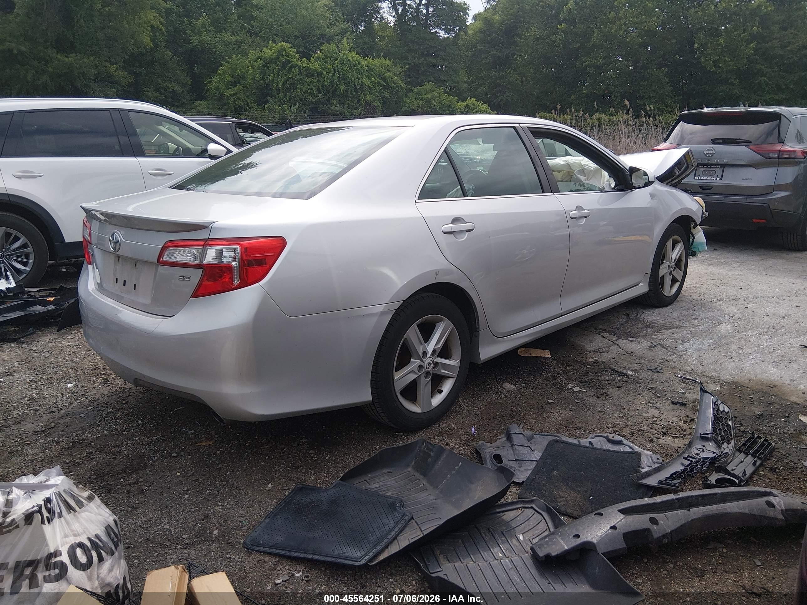 2012 Toyota Camry Se Silver vin: 4T1BF1FK8CU032404