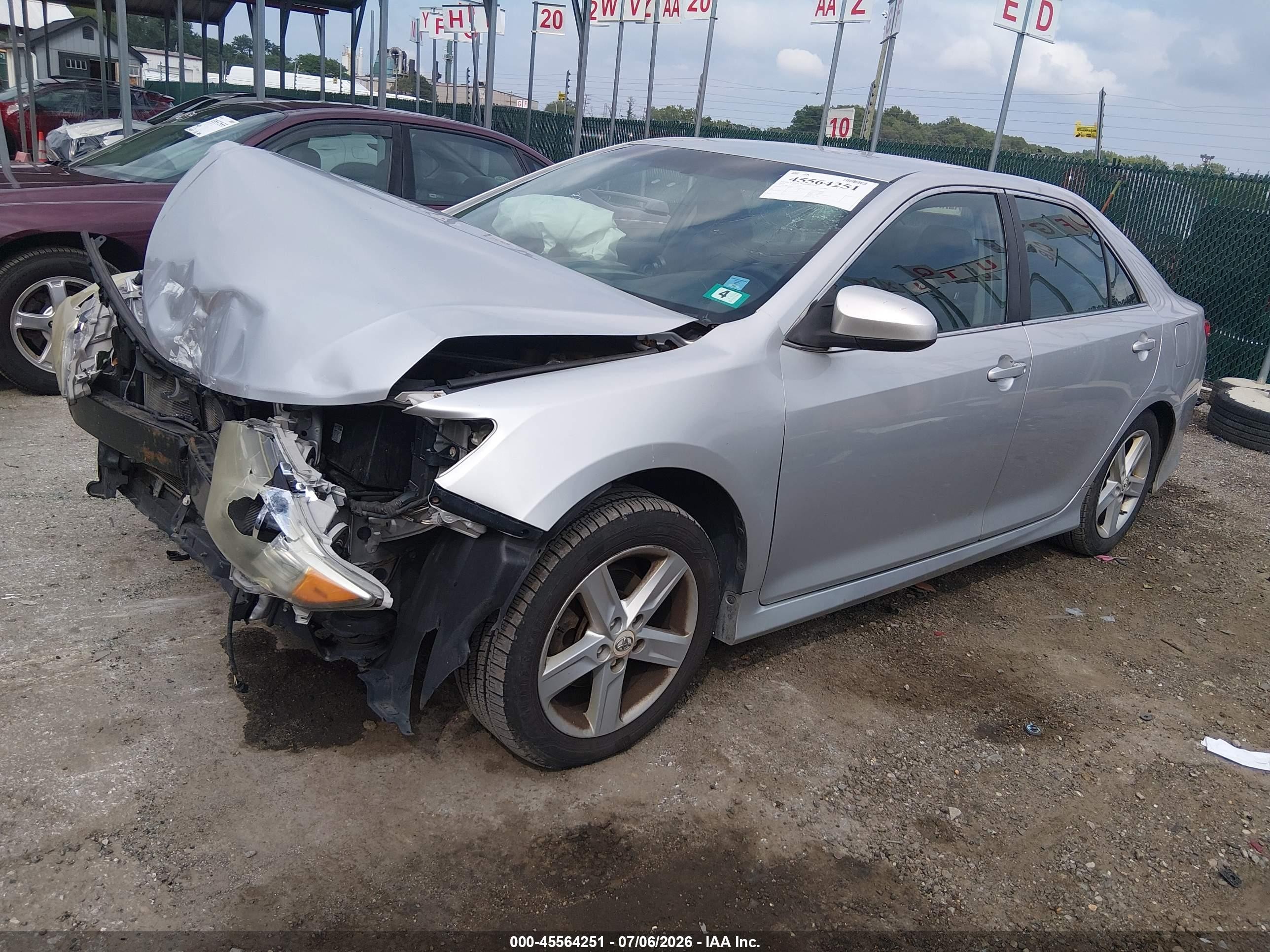 2012 Toyota Camry Se Silver vin: 4T1BF1FK8CU032404