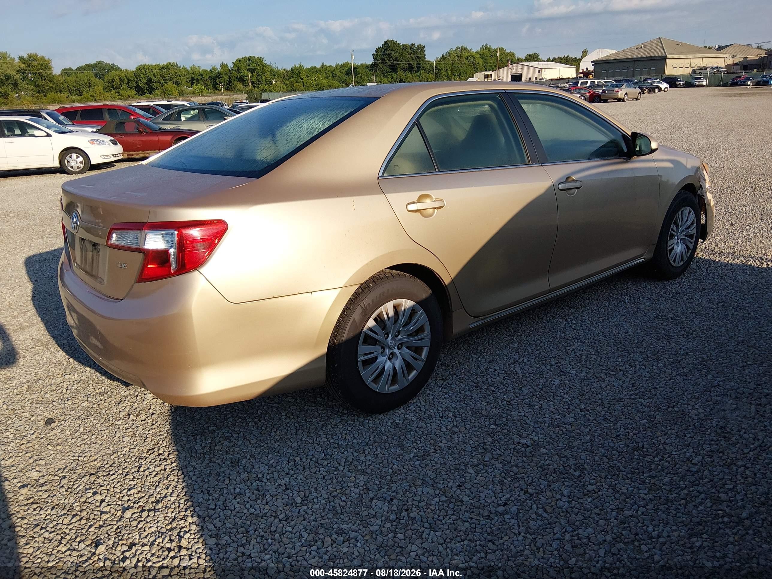 2012 Toyota Camry Le Champagne vin: 4T1BF1FK8CU041975
