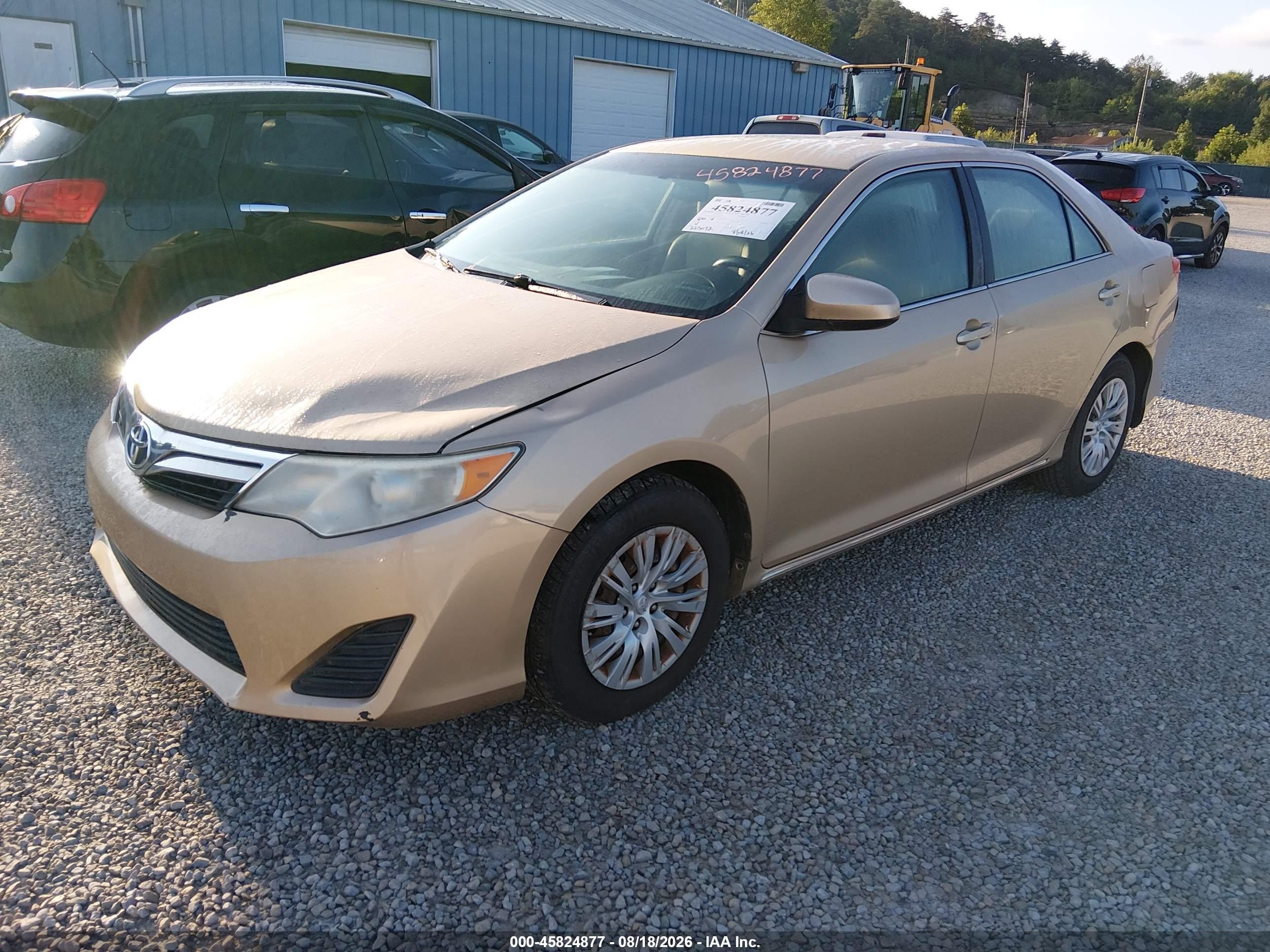 2012 Toyota Camry Le Champagne vin: 4T1BF1FK8CU041975