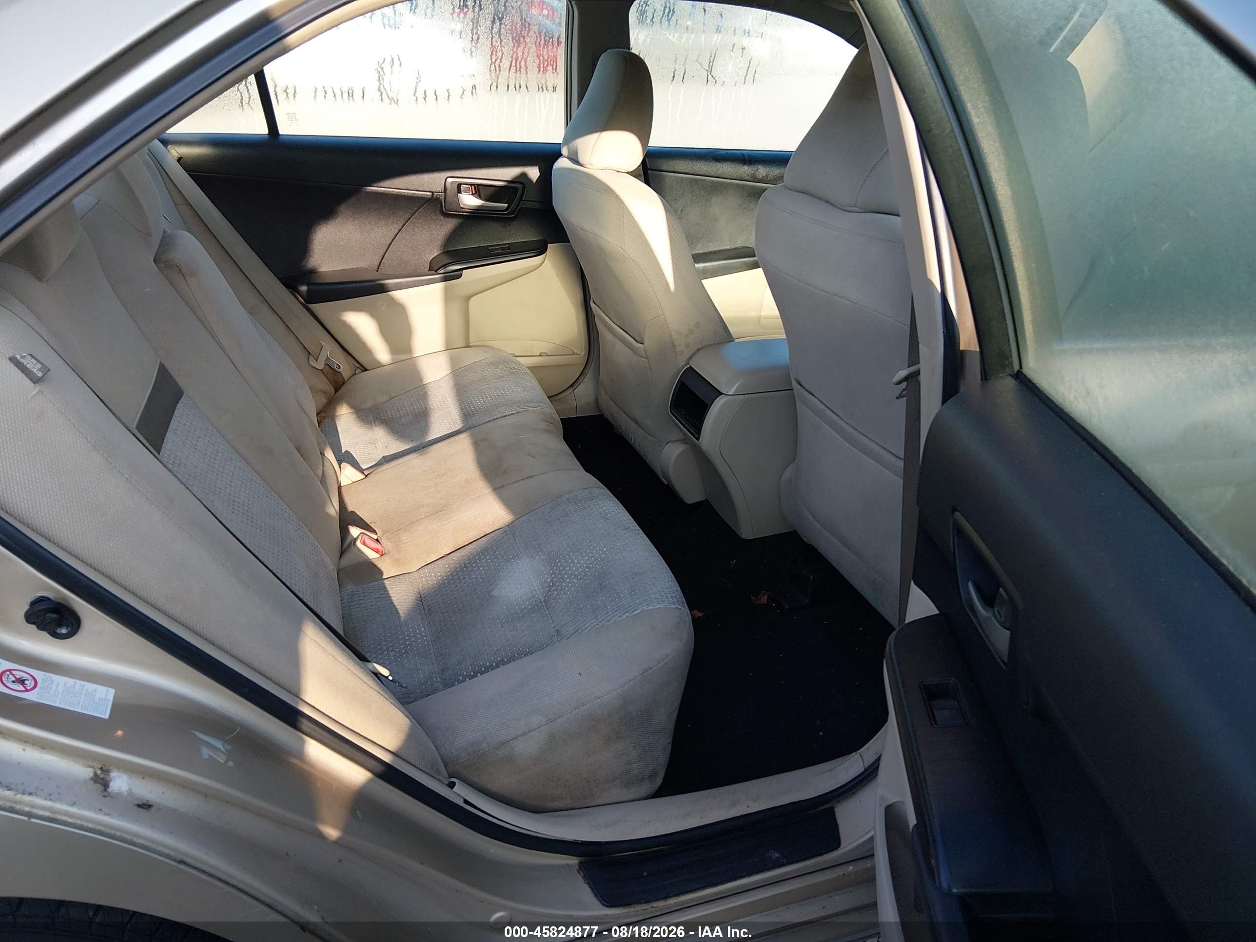 2012 Toyota Camry Le Champagne vin: 4T1BF1FK8CU041975