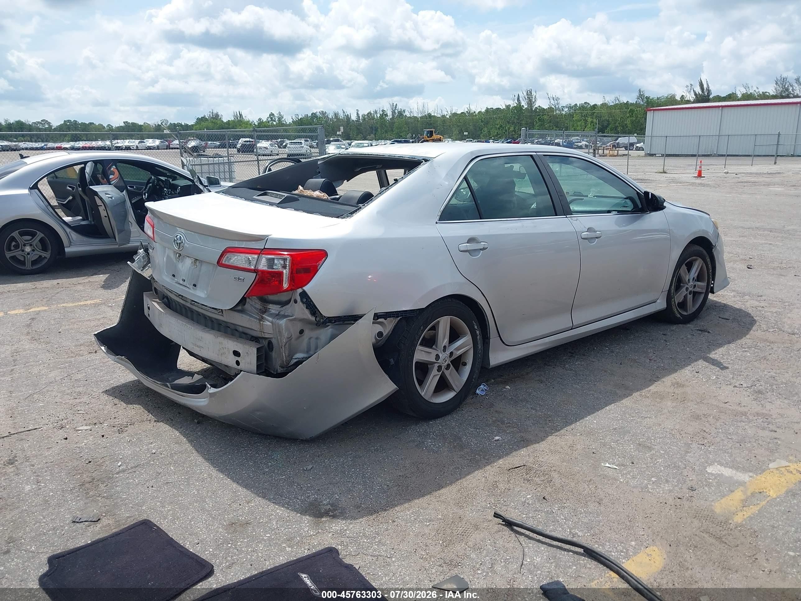 2012 Toyota Camry Se Silver vin: 4T1BF1FK8CU061465