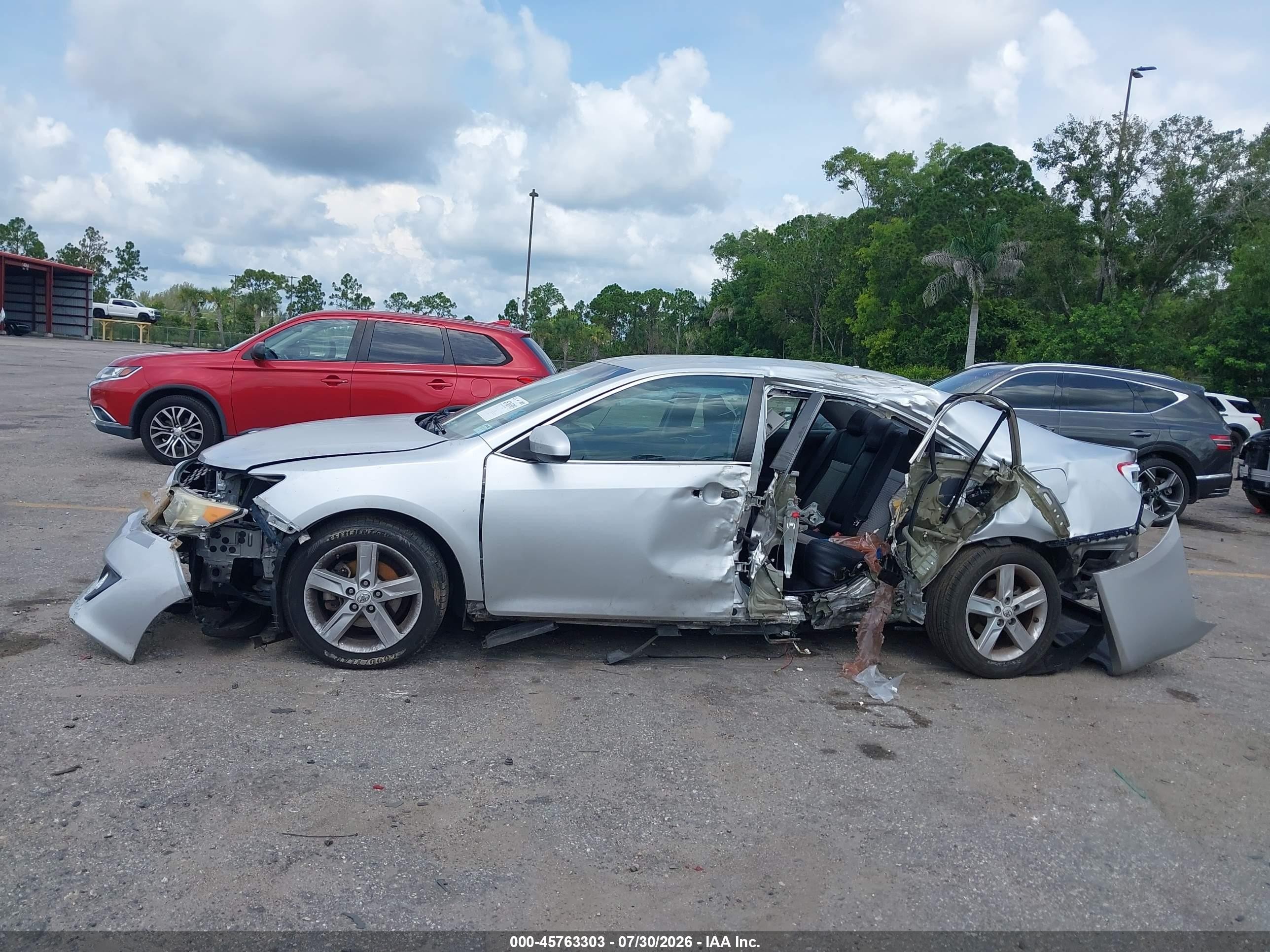 2012 Toyota Camry Se Silver vin: 4T1BF1FK8CU061465