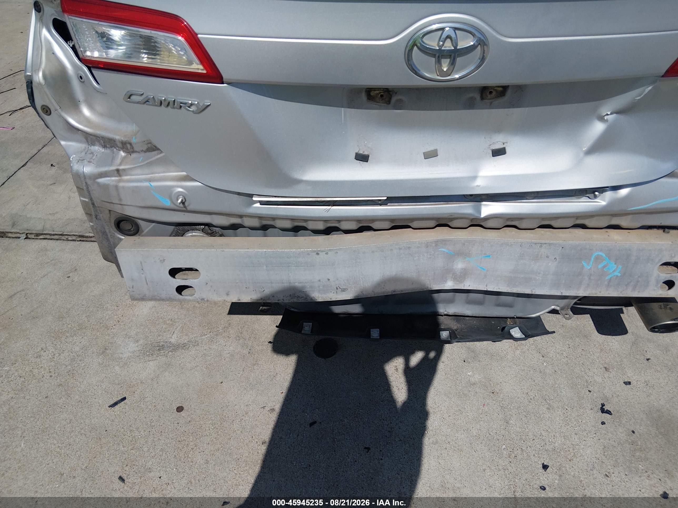2012 Toyota Camry Se Silver vin: 4T1BF1FK8CU070702