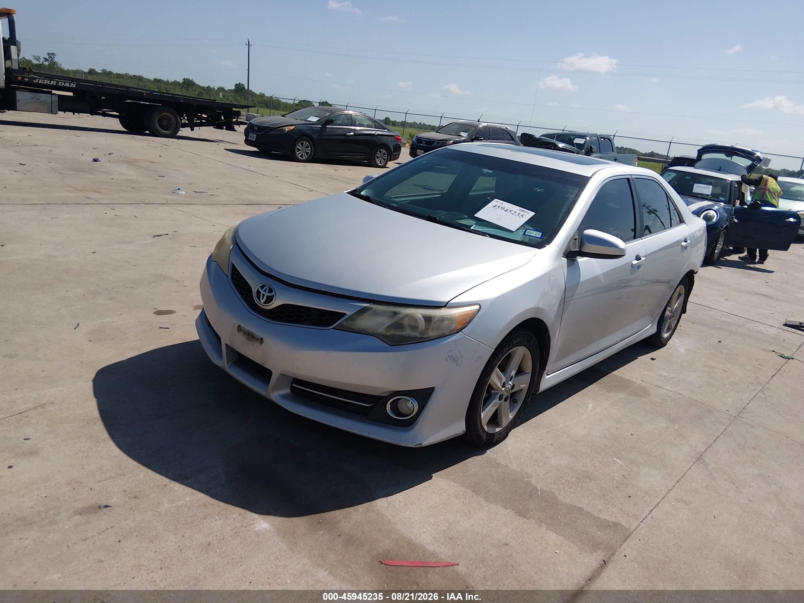 2012 Toyota Camry Se Silver vin: 4T1BF1FK8CU070702