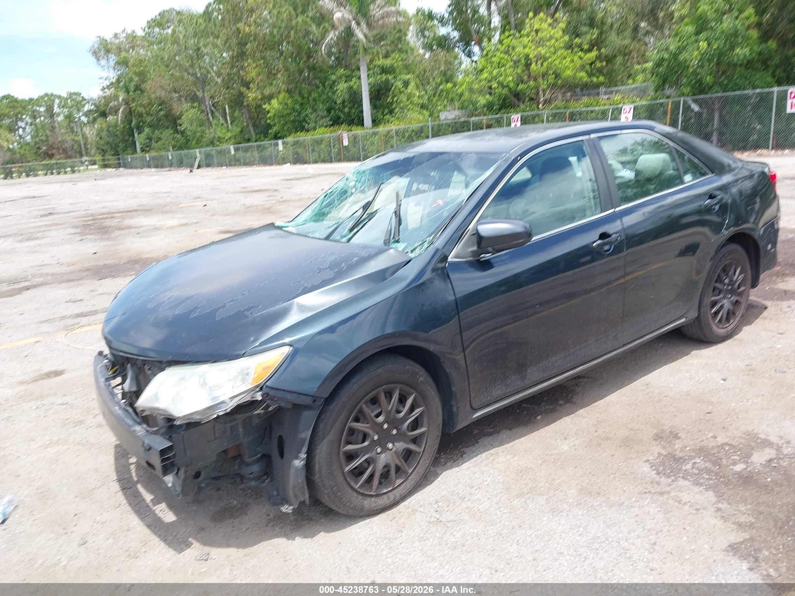 2012 Toyota Camry Le Navy vin: 4T1BF1FK8CU071848