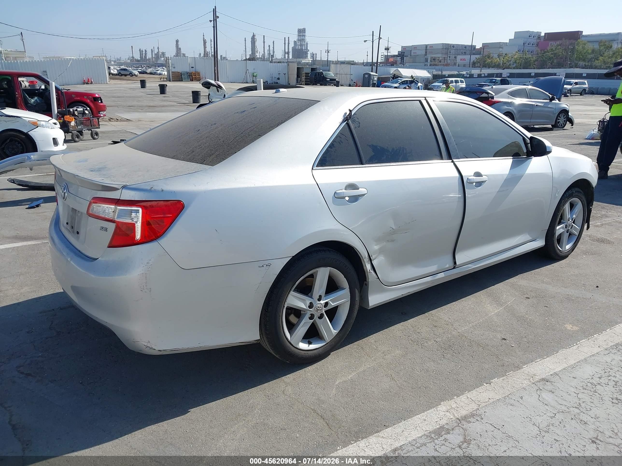 2012 Toyota Camry Se Silver vin: 4T1BF1FK8CU126170