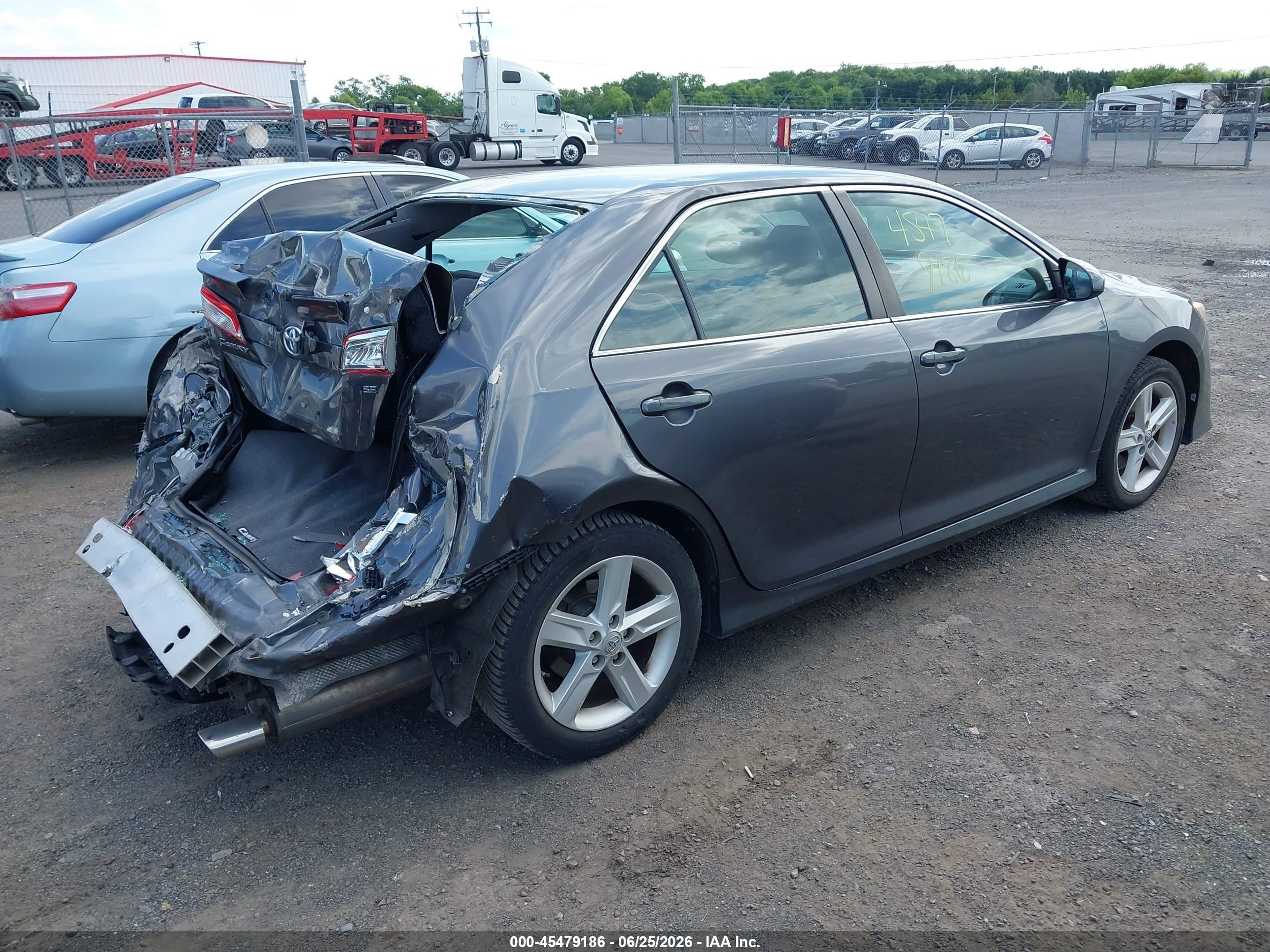 2012 Toyota Camry Se Gray vin: 4T1BF1FK8CU173358