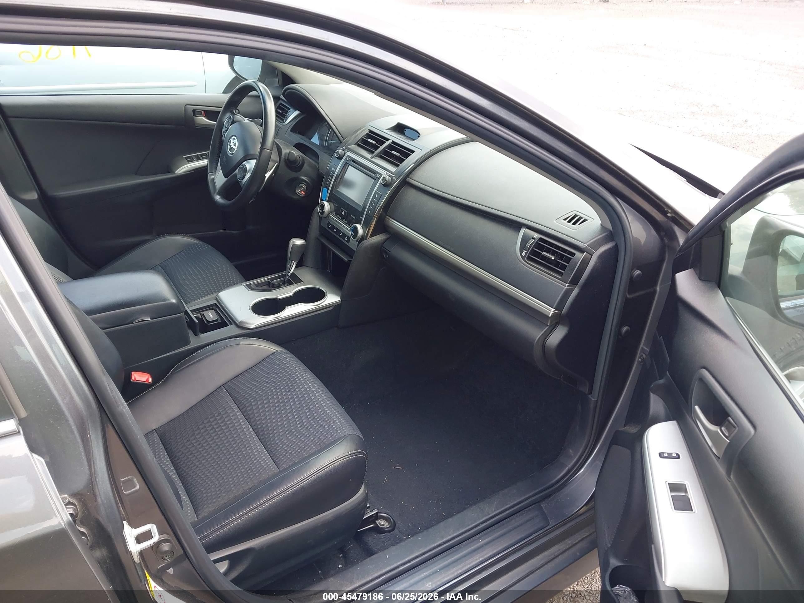 2012 Toyota Camry Se Gray vin: 4T1BF1FK8CU173358