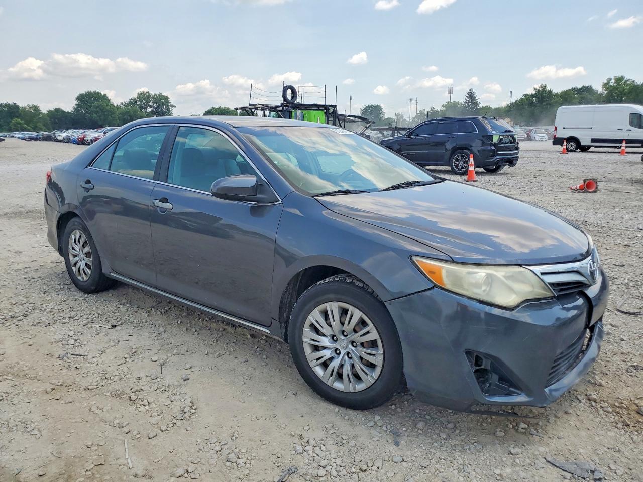 2012 Toyota Camry Le Gray vin: 4T1BF1FK8CU200560