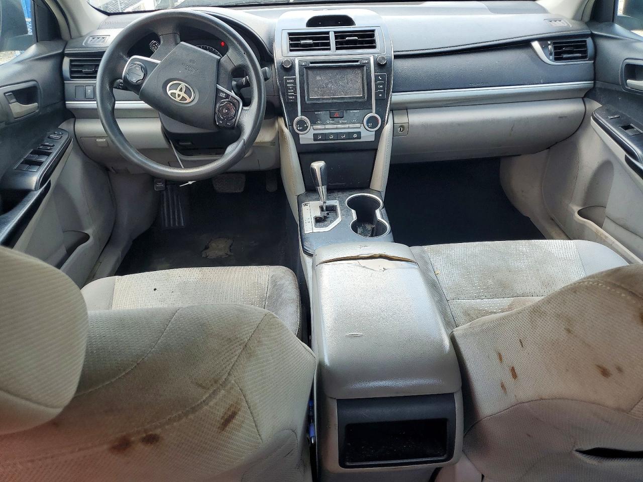 2012 Toyota Camry Le Gray vin: 4T1BF1FK8CU200560