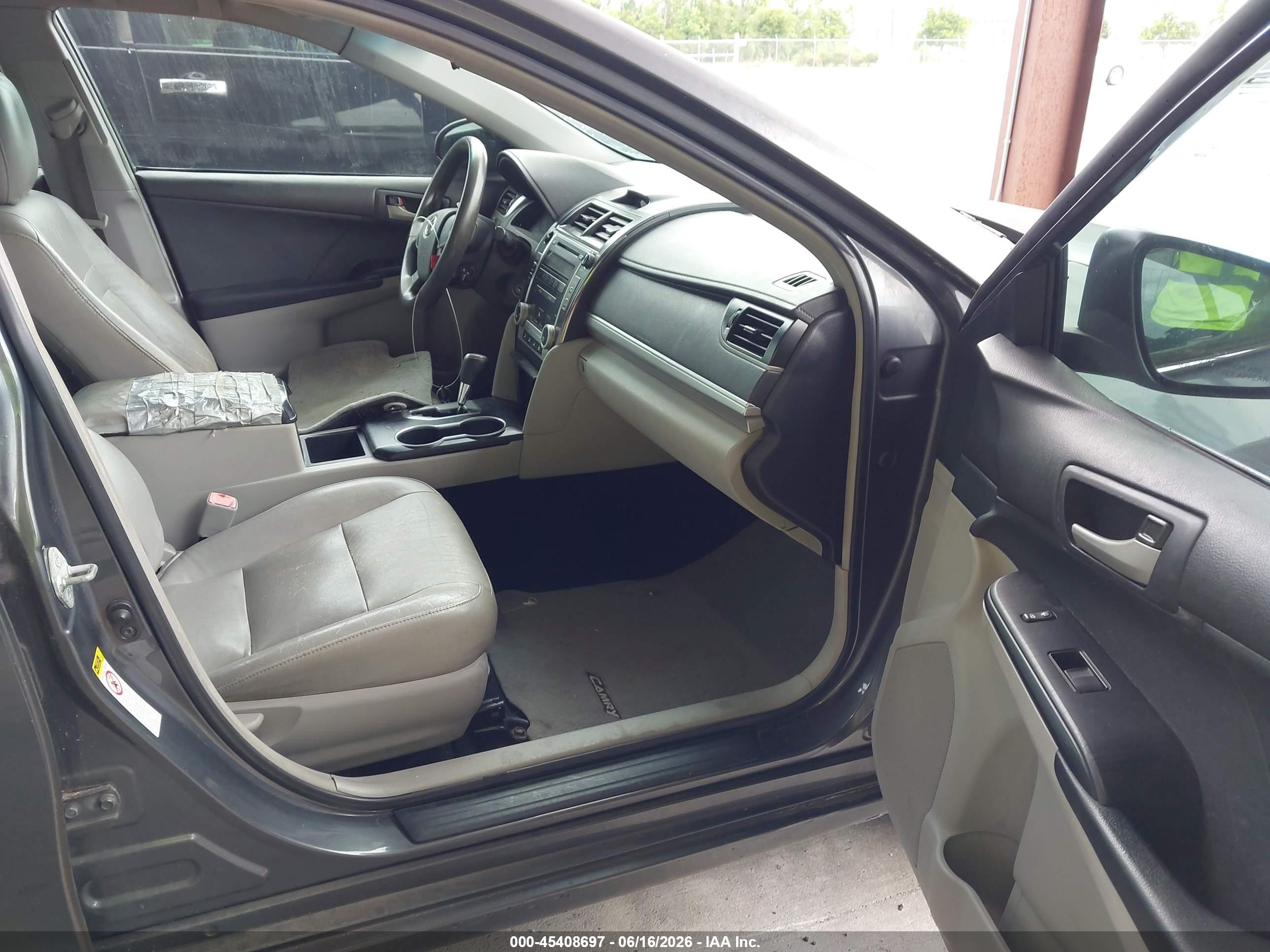 2012 Toyota Camry L Серый vin: 4T1BF1FK8CU501488