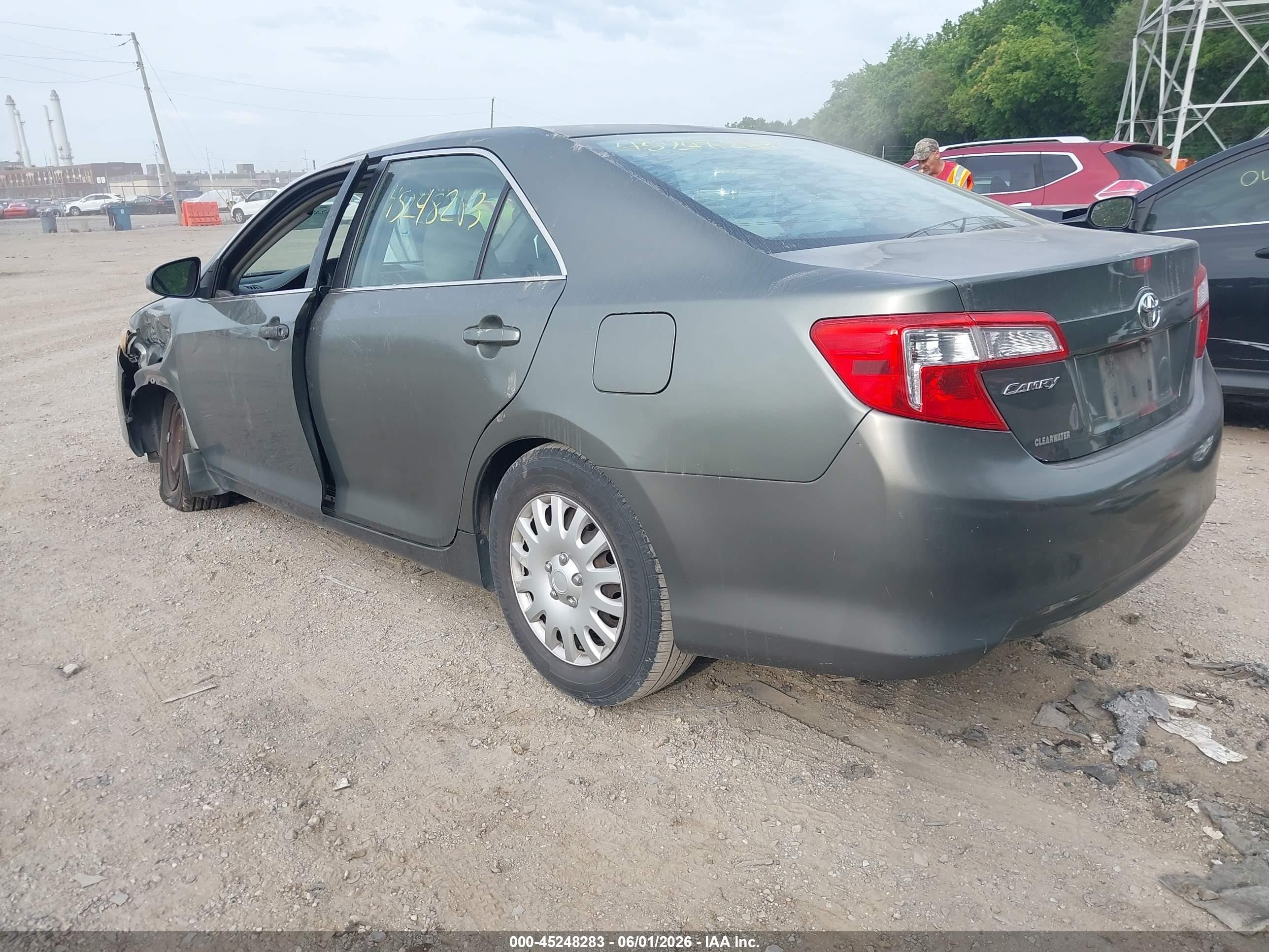 2012 Toyota Camry L Зеленый vin: 4T1BF1FK8CU511986