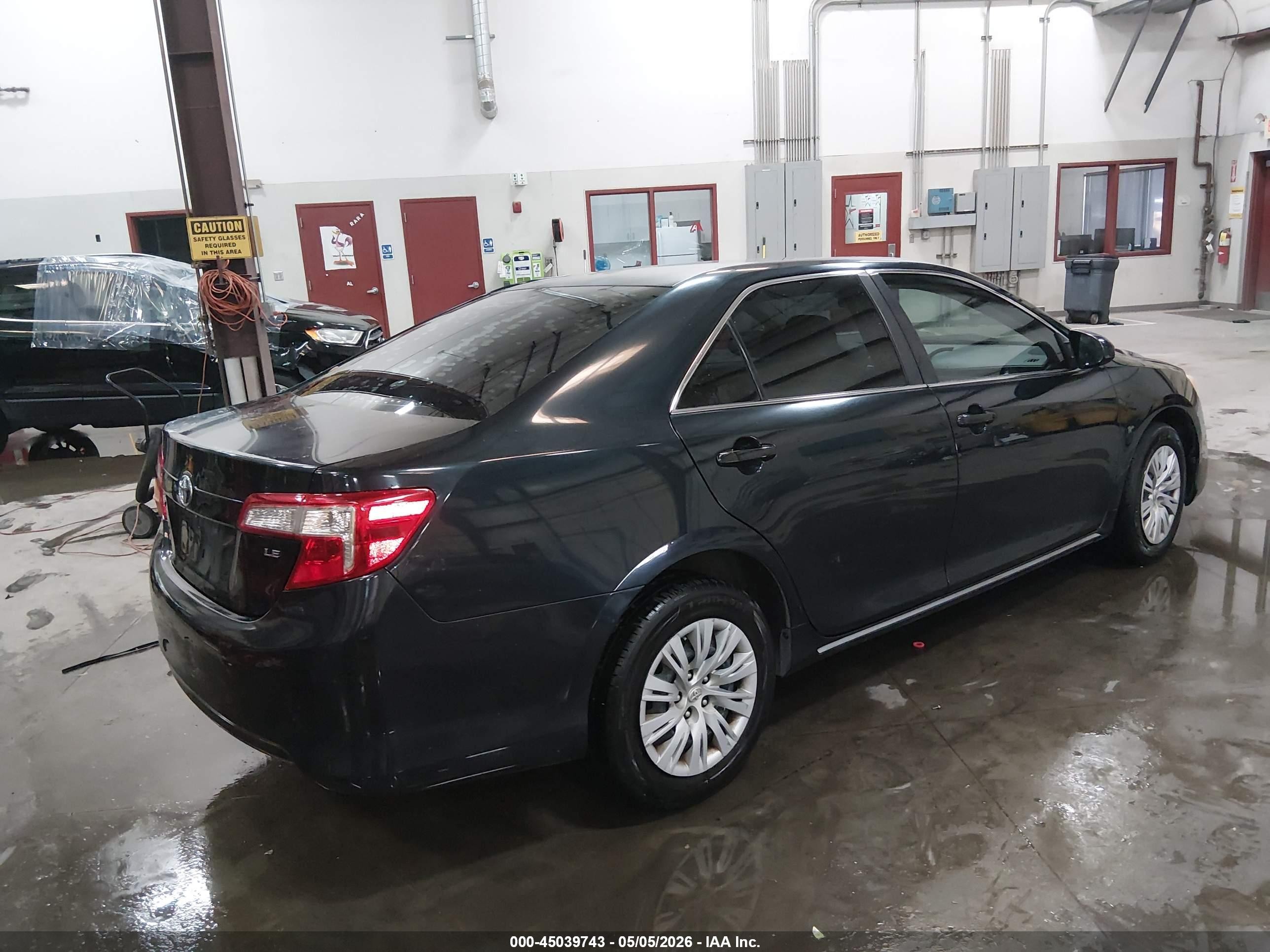 2012 Toyota Camry Le Black vin: 4T1BF1FK8CU514399