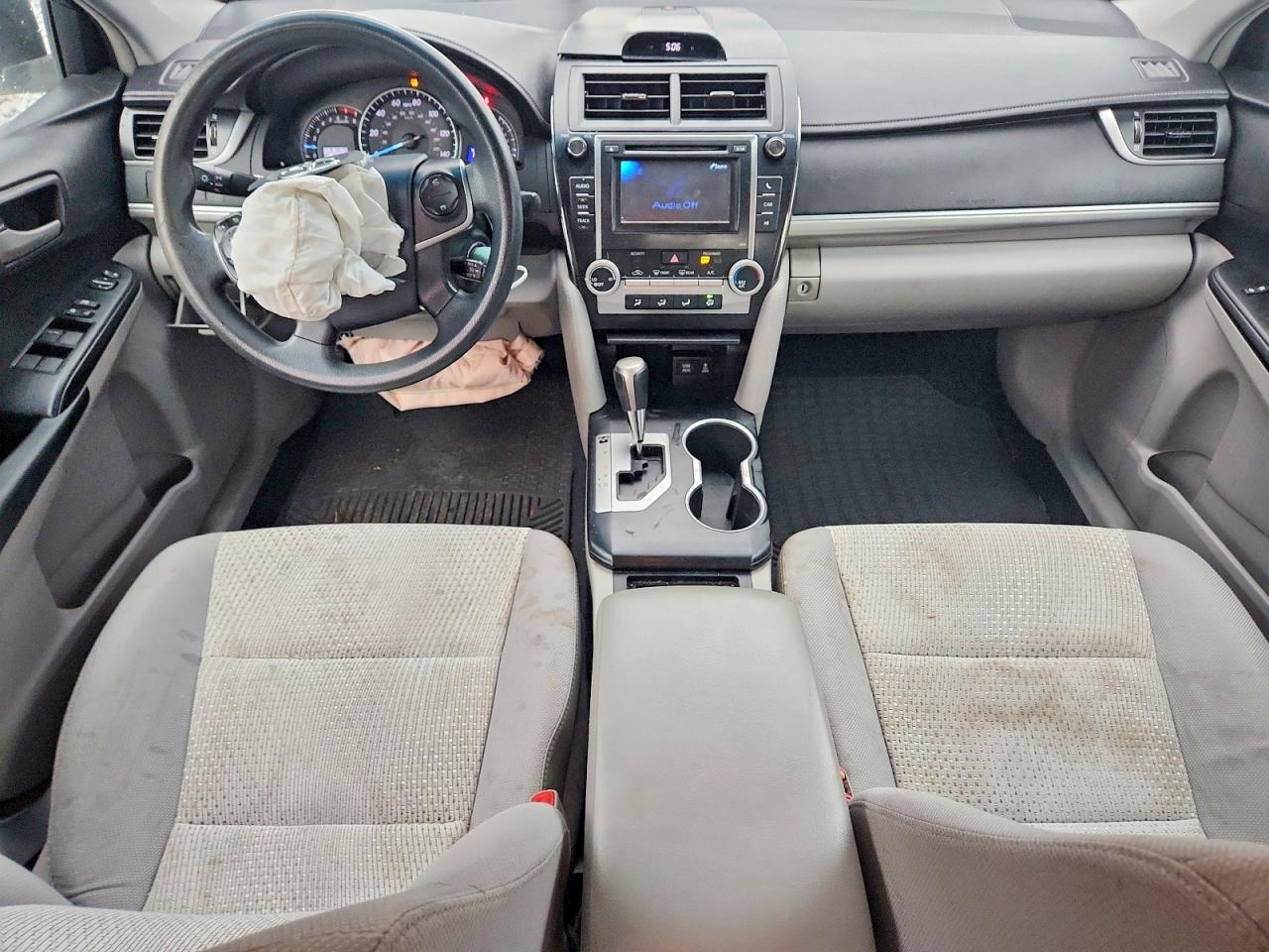 2012 Toyota Camry Le White vin: 4T1BF1FK8CU531753