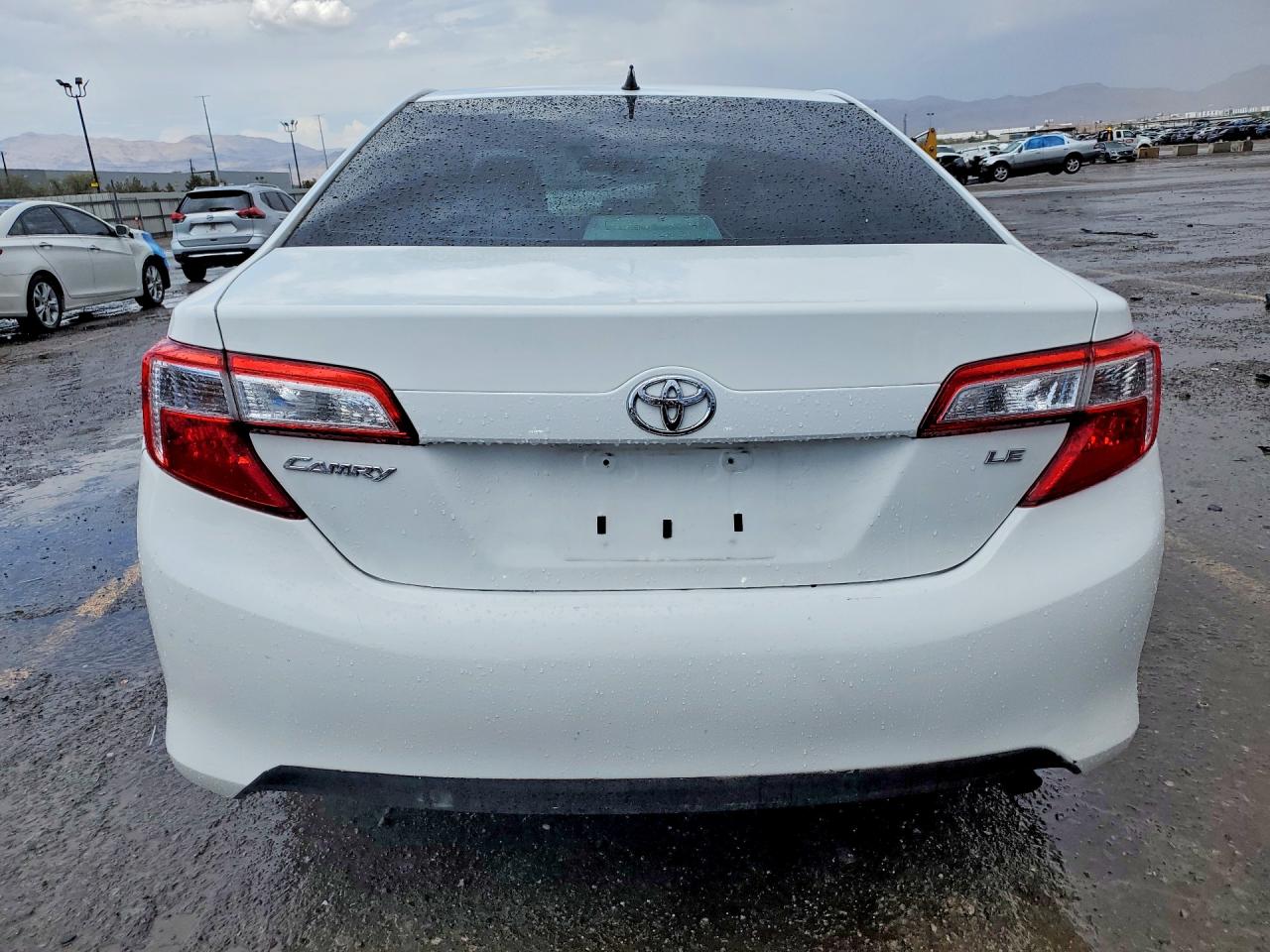 2012 Toyota Camry Le White vin: 4T1BF1FK8CU532241