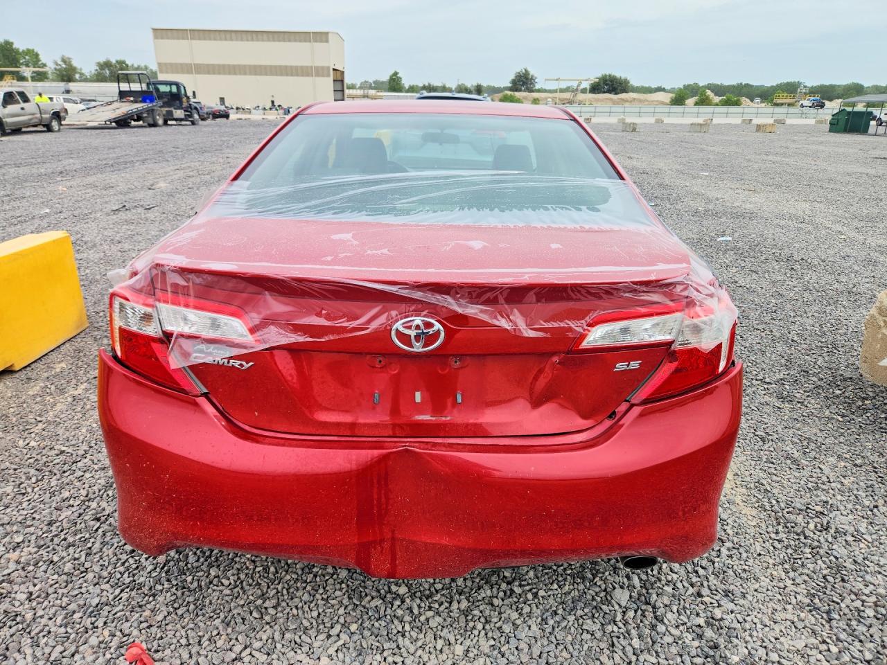 2012 Toyota Camry Se Red vin: 4T1BF1FK8CU542803
