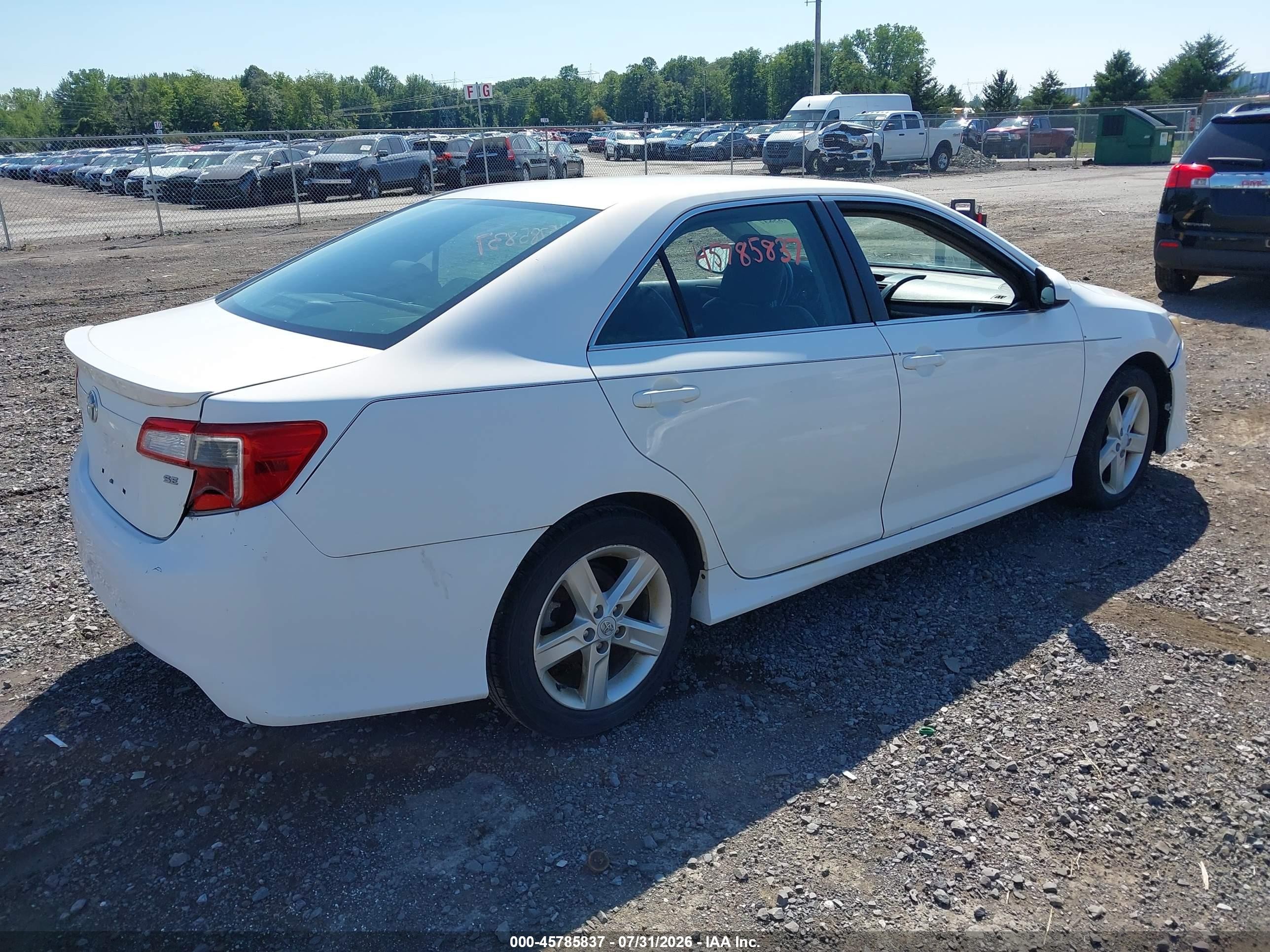 2012 Toyota Camry Se White vin: 4T1BF1FK8CU545667