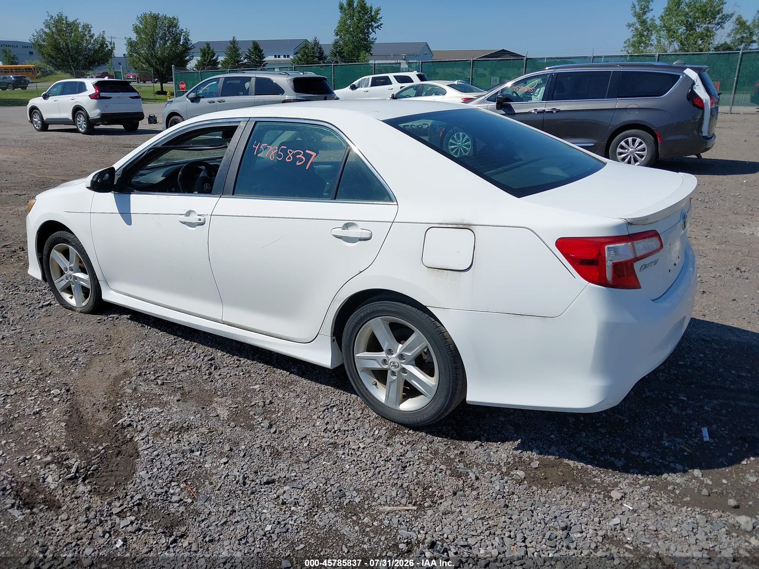 2012 Toyota Camry Se White vin: 4T1BF1FK8CU545667