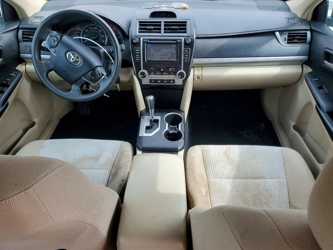 2012 Toyota Camry Base Red vin: 4T1BF1FK8CU546544