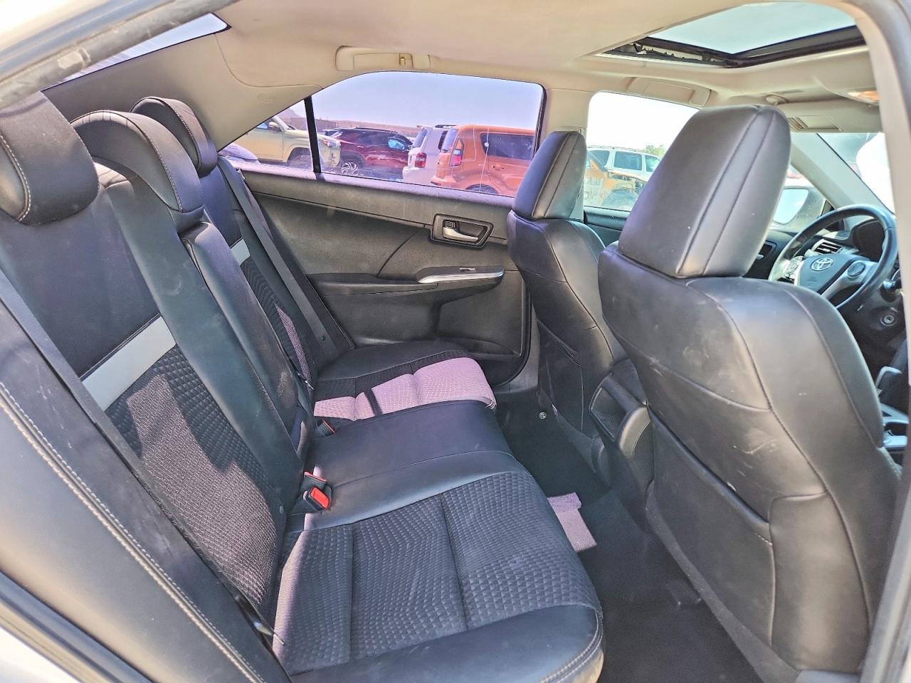 2012 Toyota Camry Se White vin: 4T1BF1FK8CU547659
