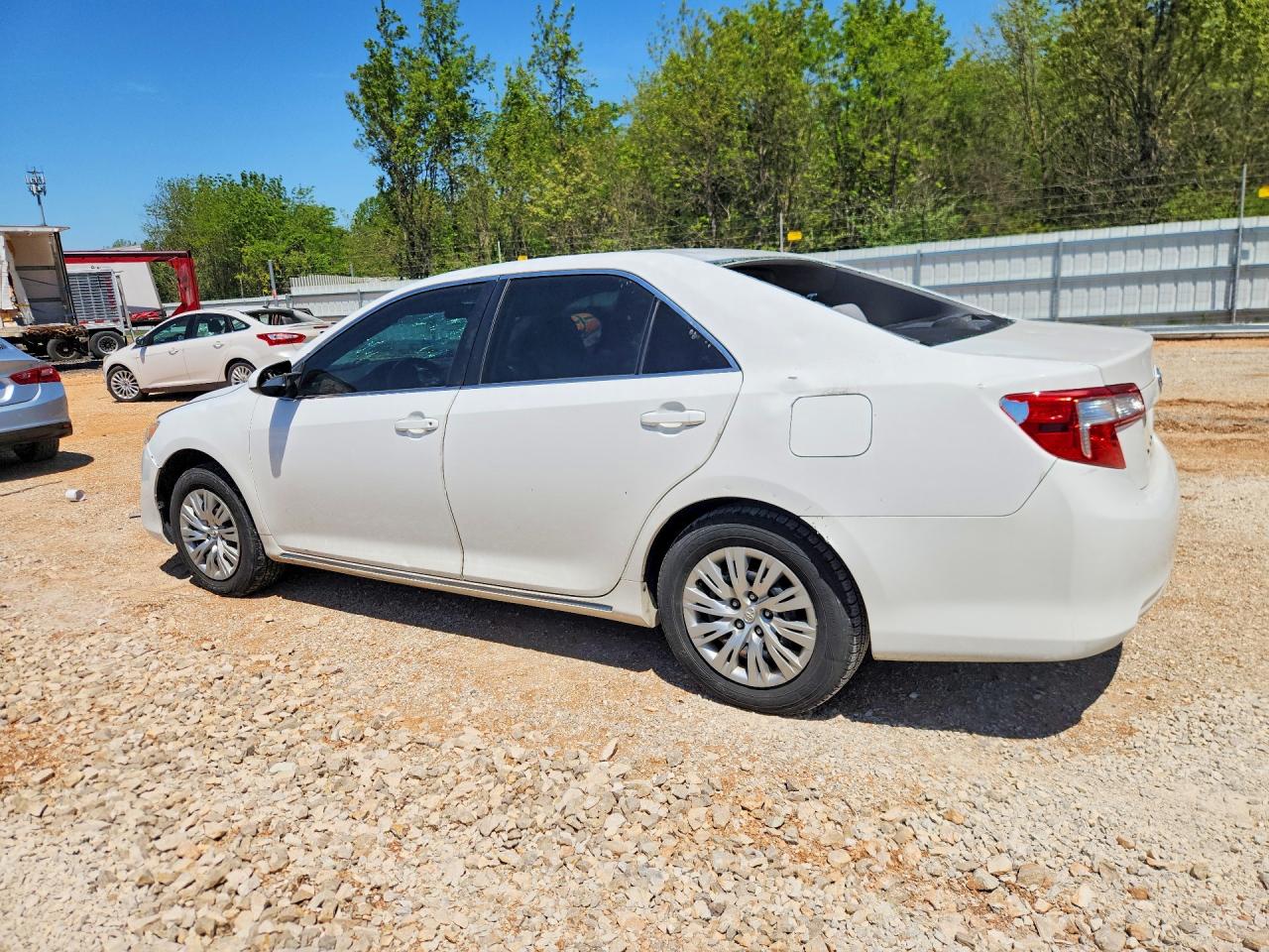 2012 Toyota Camry Le Белый vin: 4T1BF1FK8CU555924