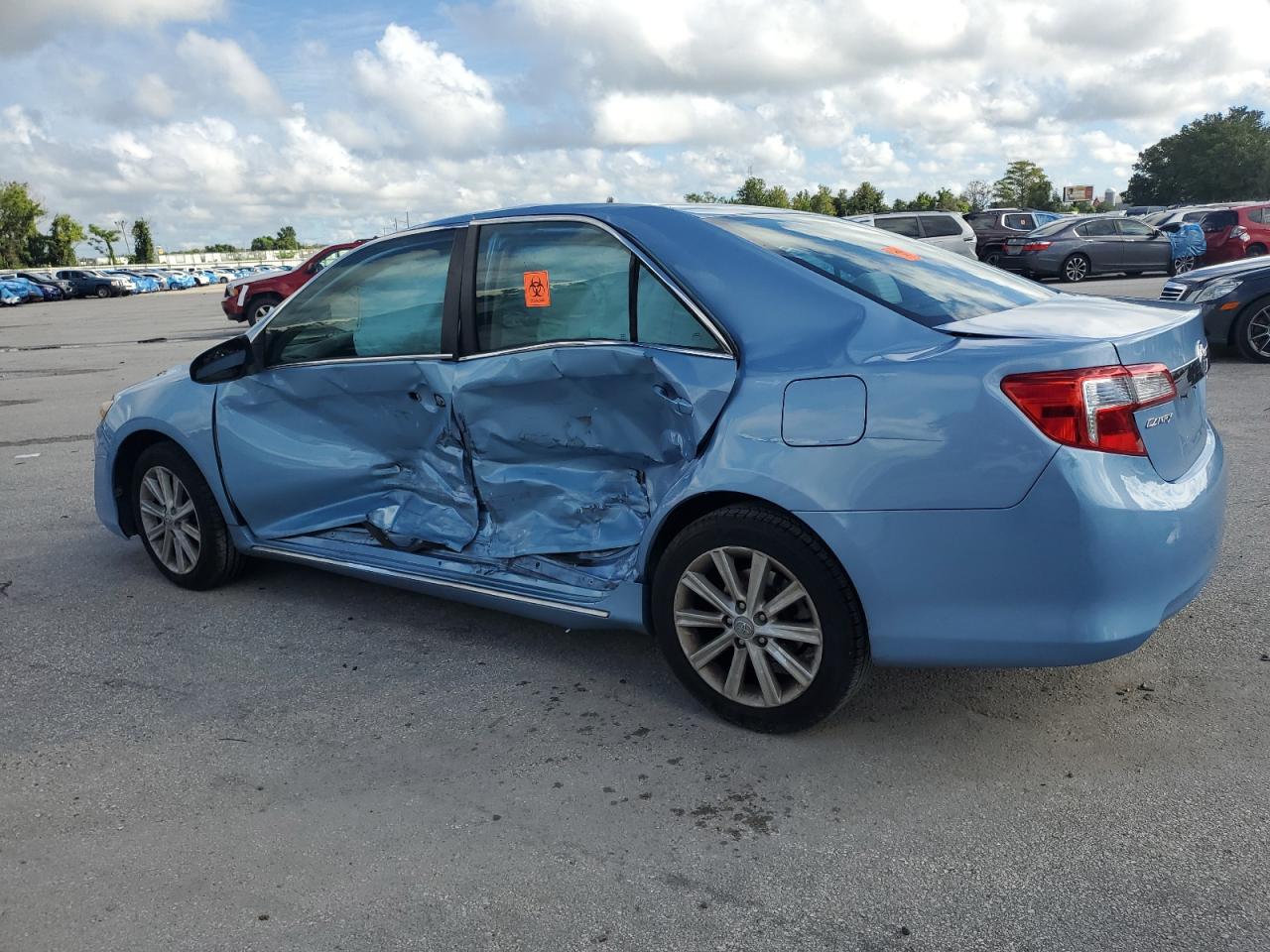2012 Toyota Camry Base Blue vin: 4T1BF1FK8CU556961