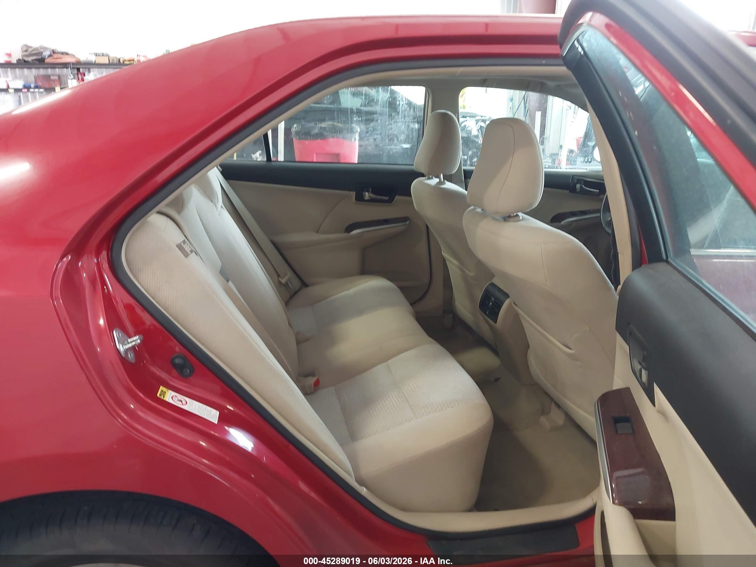 2012 Toyota Camry Xle Red vin: 4T1BF1FK8CU564932