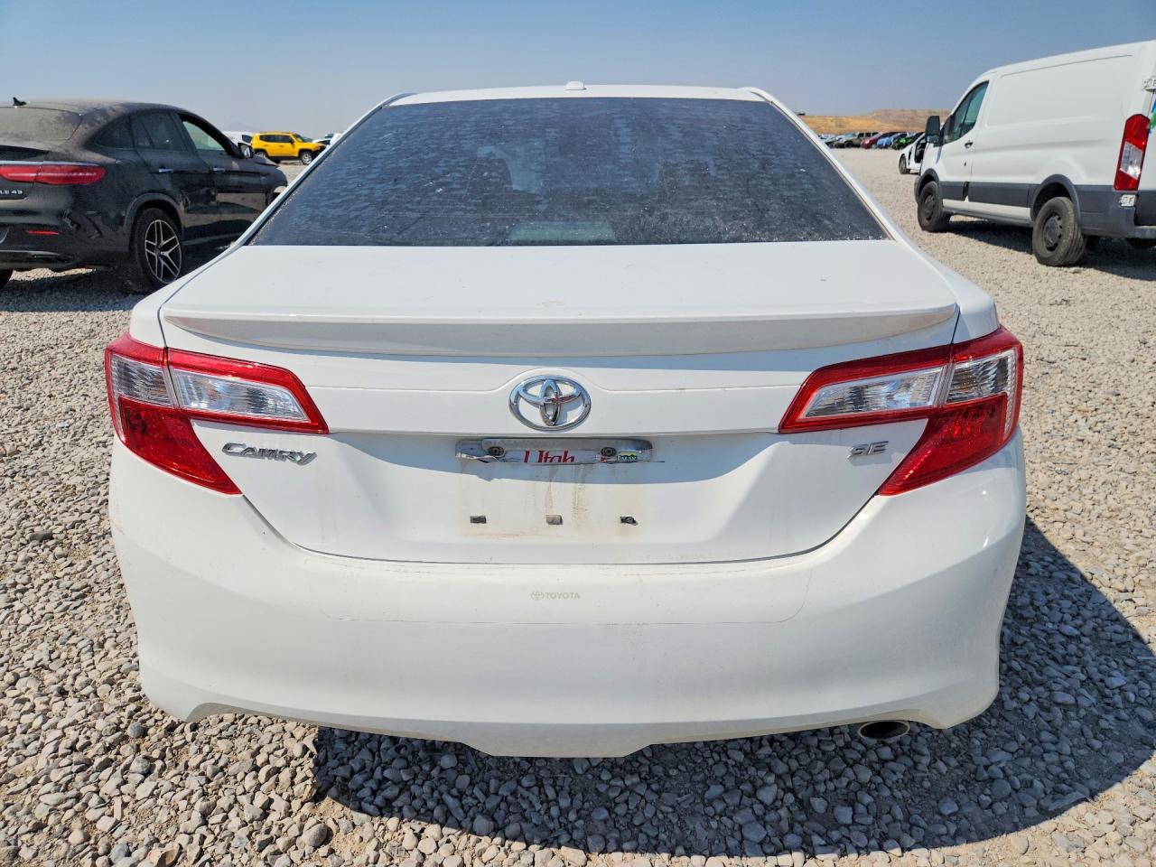 2012 Toyota Camry Se White vin: 4T1BF1FK8CU570715