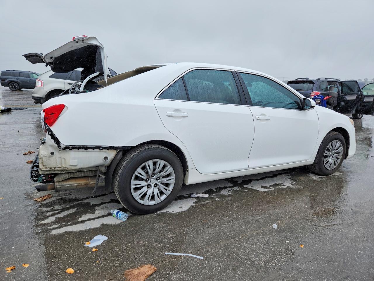2012 Toyota Camry L Белый vin: 4T1BF1FK8CU596800
