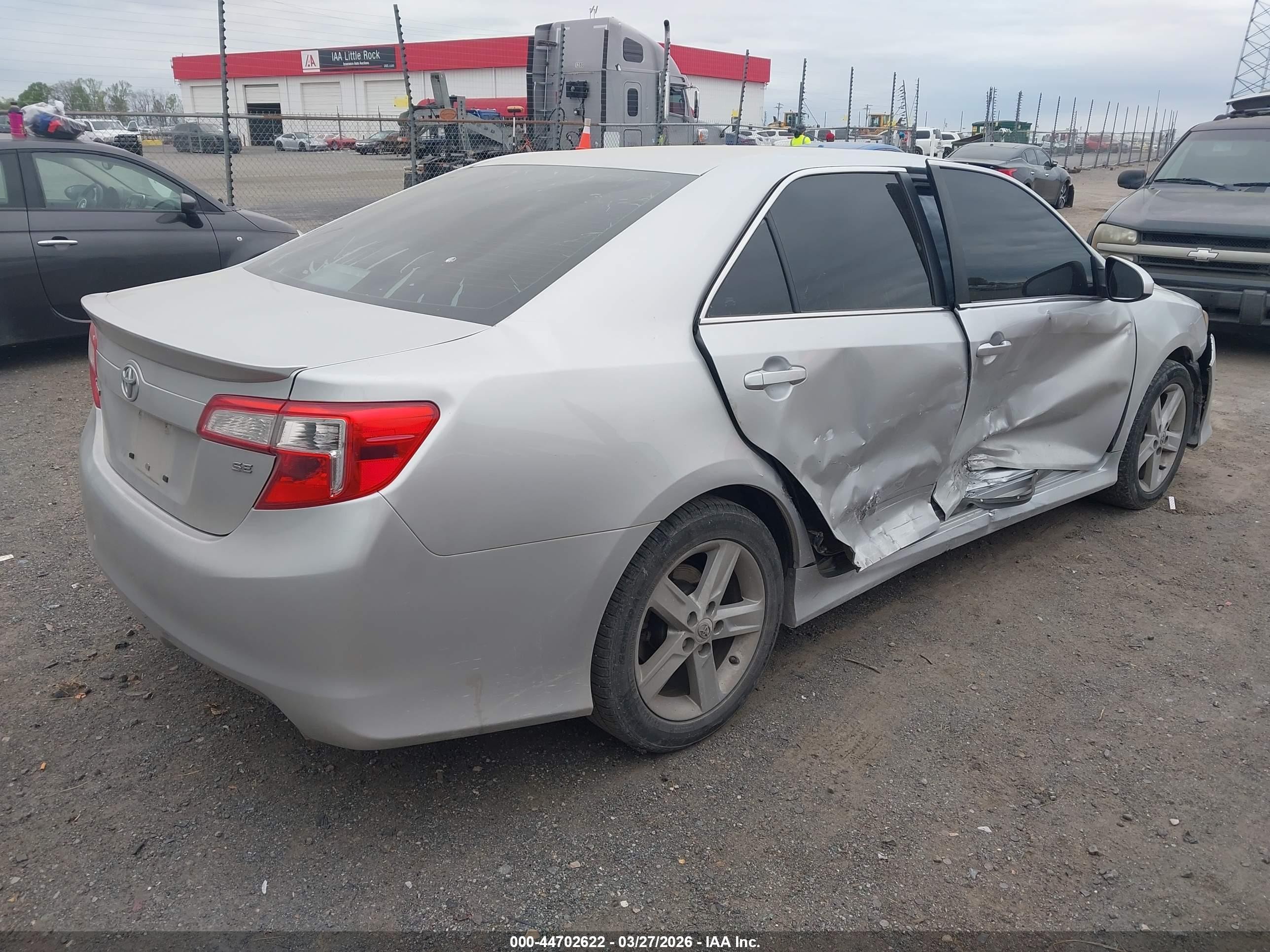2012 Toyota Camry Se Silver vin: 4T1BF1FK8CU598739